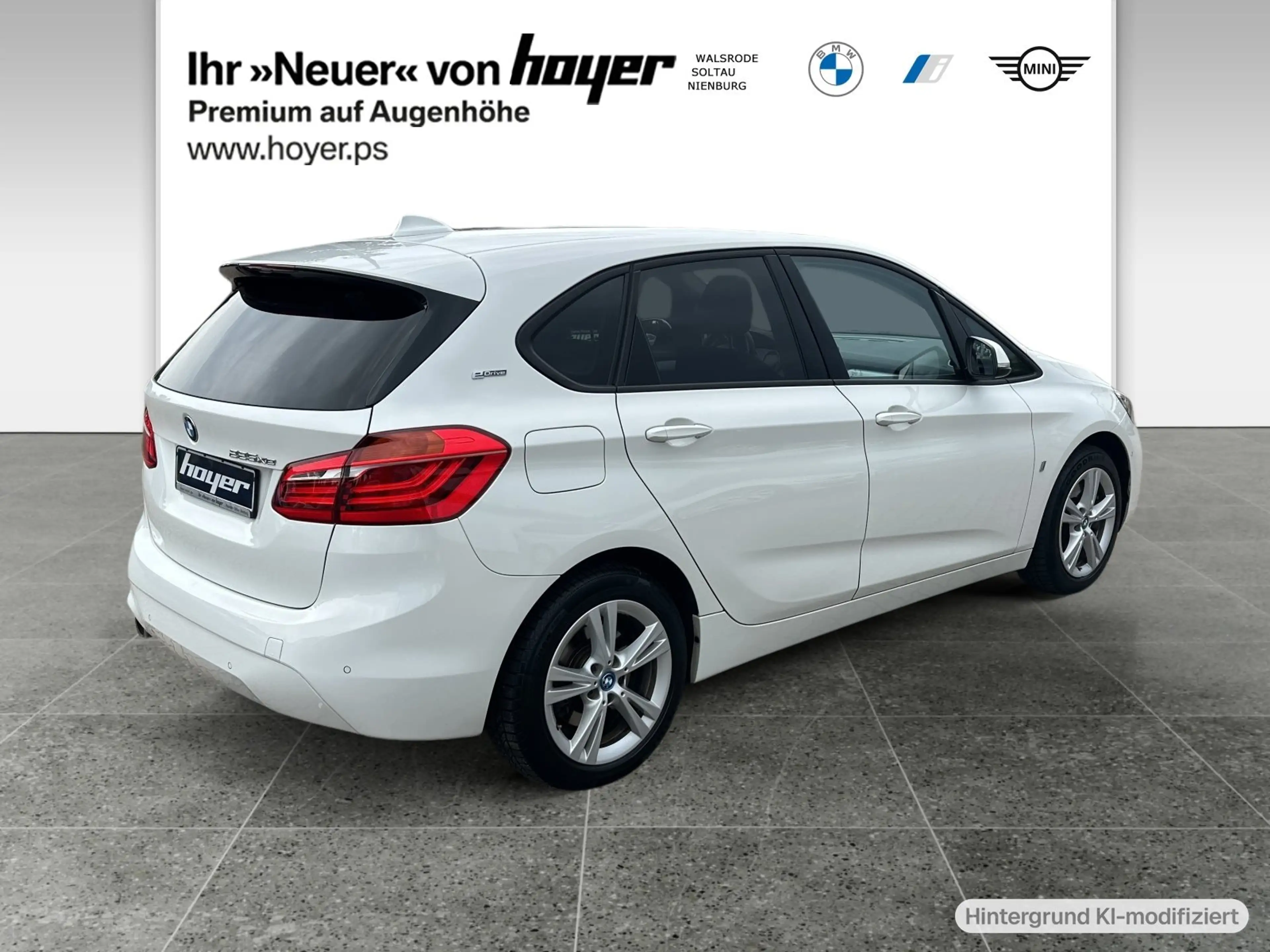 BMW 225 xe iPerformance Active Tourer — photo 2