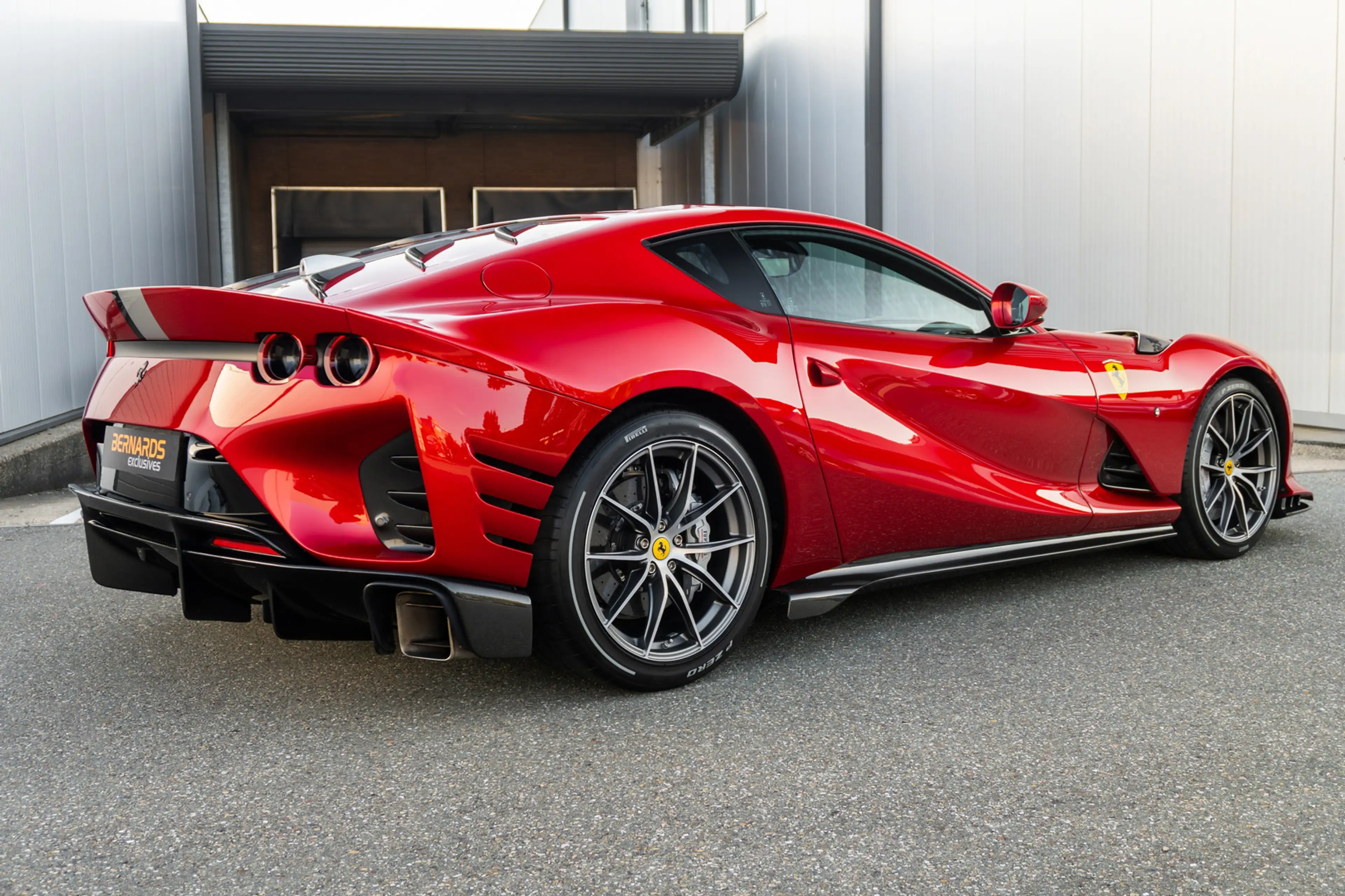 Ferrari 812 Competizione - Rosso Magma - Atelier - 1 of 999 — photo 2