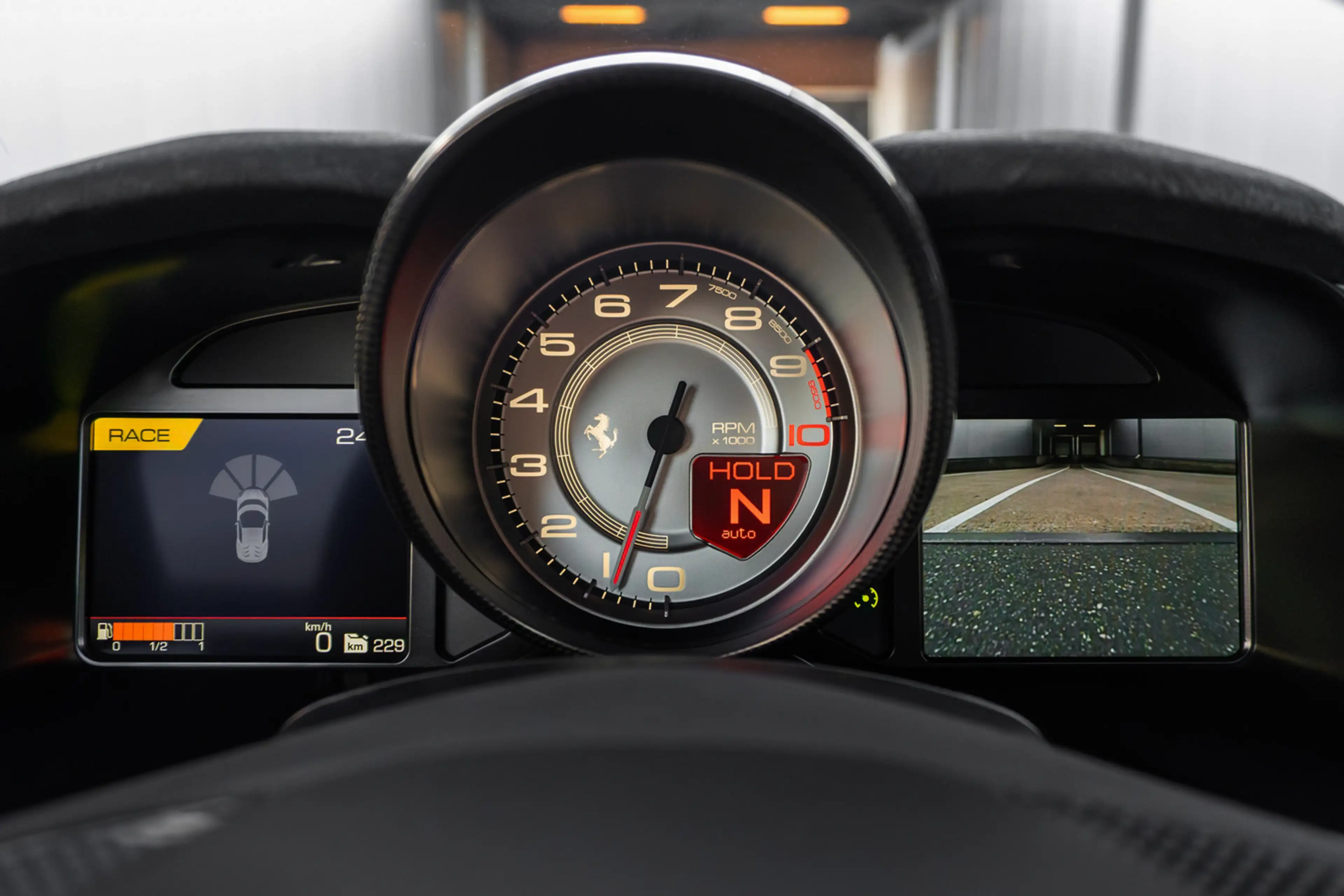 Ferrari 812 Competizione - Rosso Magma - Atelier - 1 of 999 — photo 6