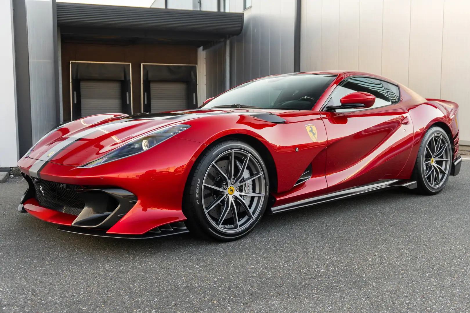 Ferrari 812 Competizione - Rosso Magma - Atelier - 1 of 999 Rood - 1