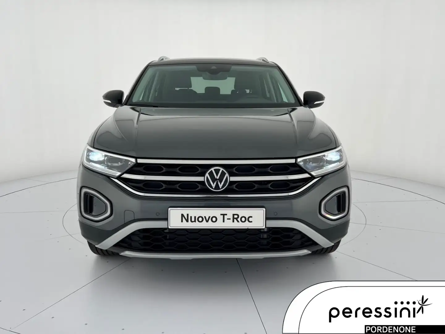 Volkswagen T-Roc 1,0    STYLEBT085 TSIM6A Grigio - 2