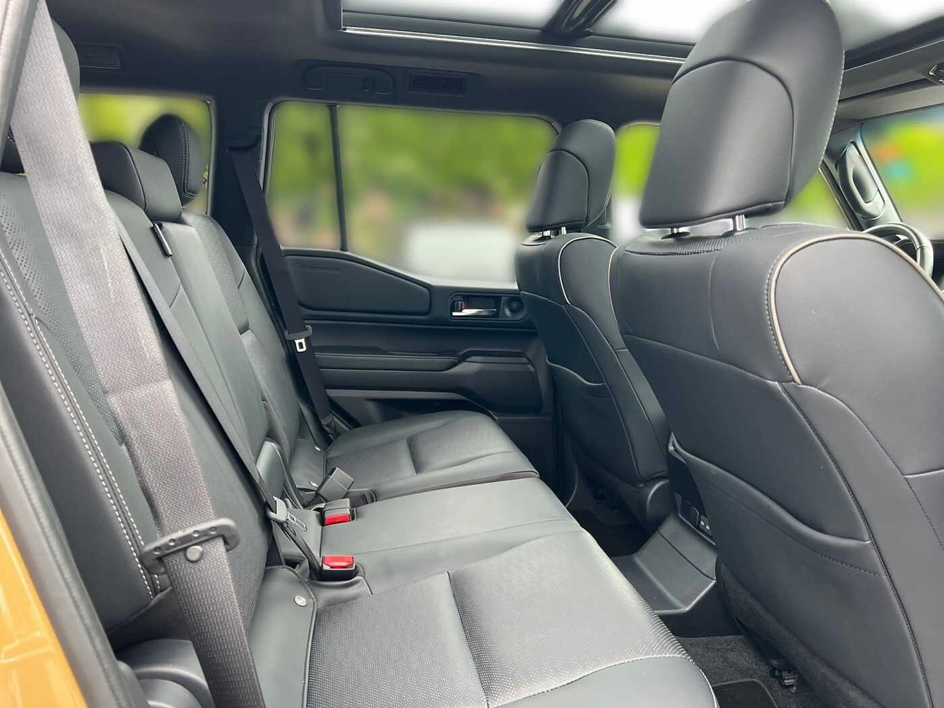 Toyota Land Cruiser 2.8 D FIRST EDITION AHK PANO — photo 7