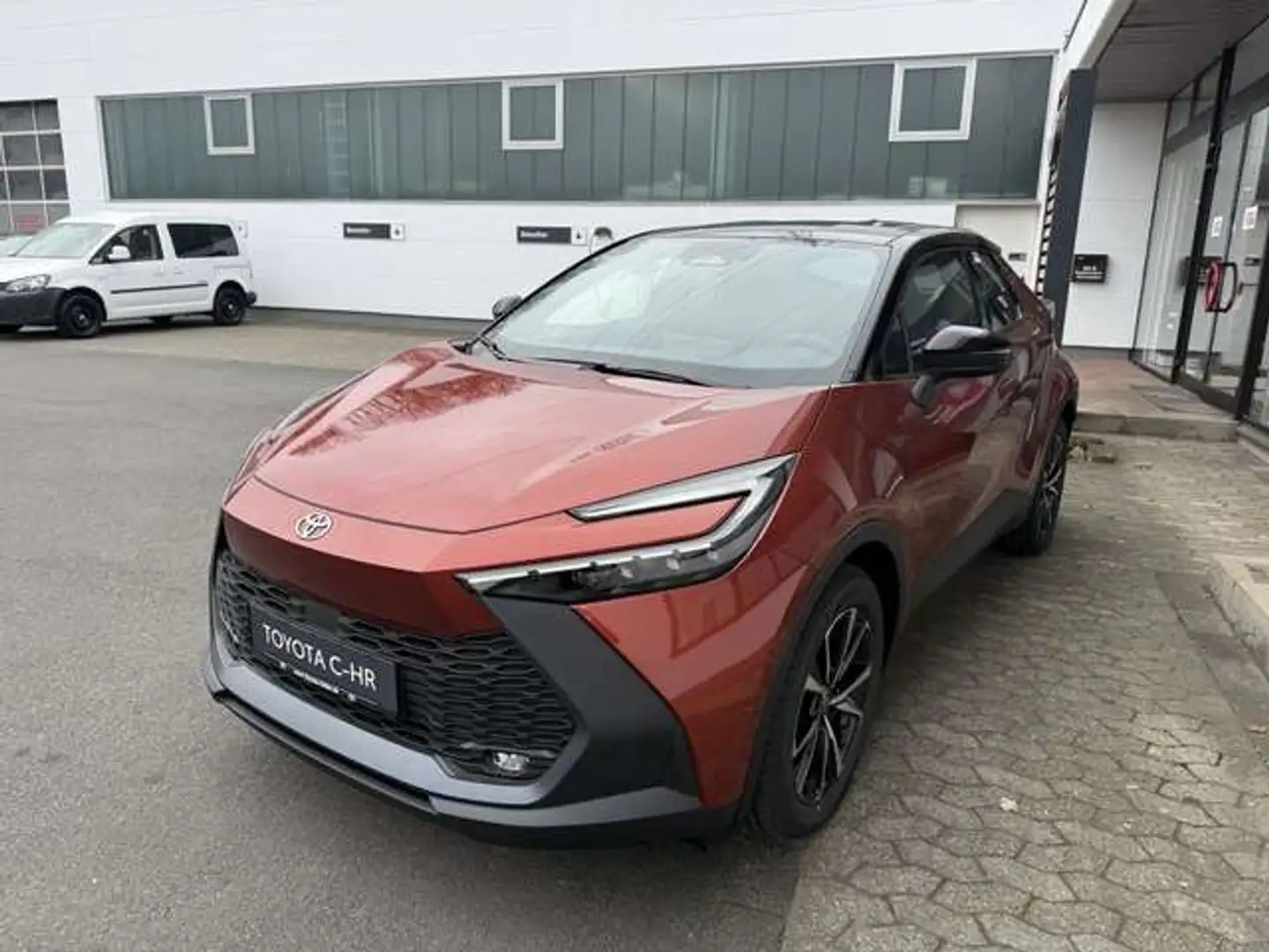 Toyota C-HR 2.0 Plug-in-Hybrid Teamplayer Bronze - 2