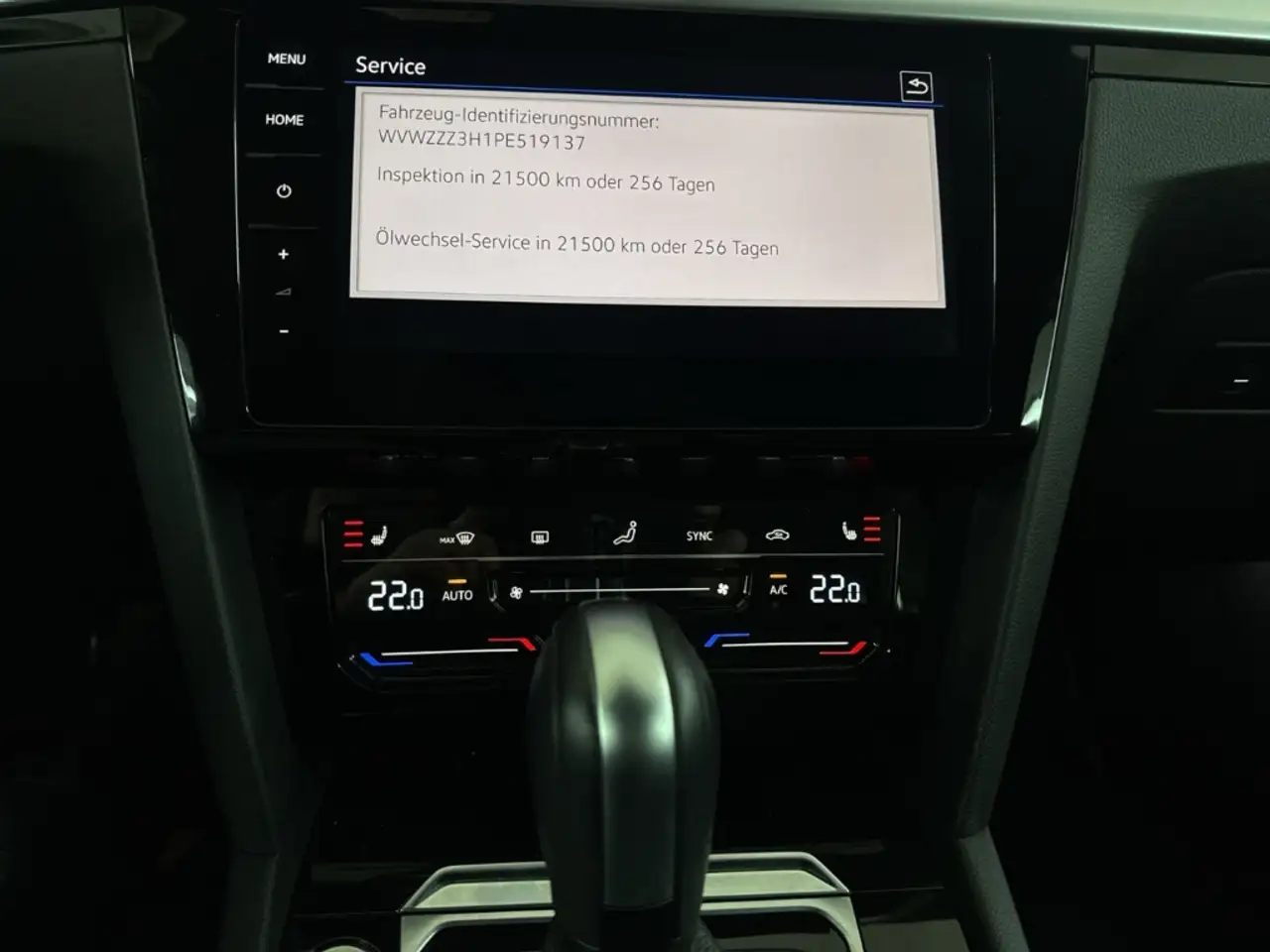 Volkswagen Arteon 2.0 TDI SB 4Motion R-Line MATRIX NAVI AHK 18
