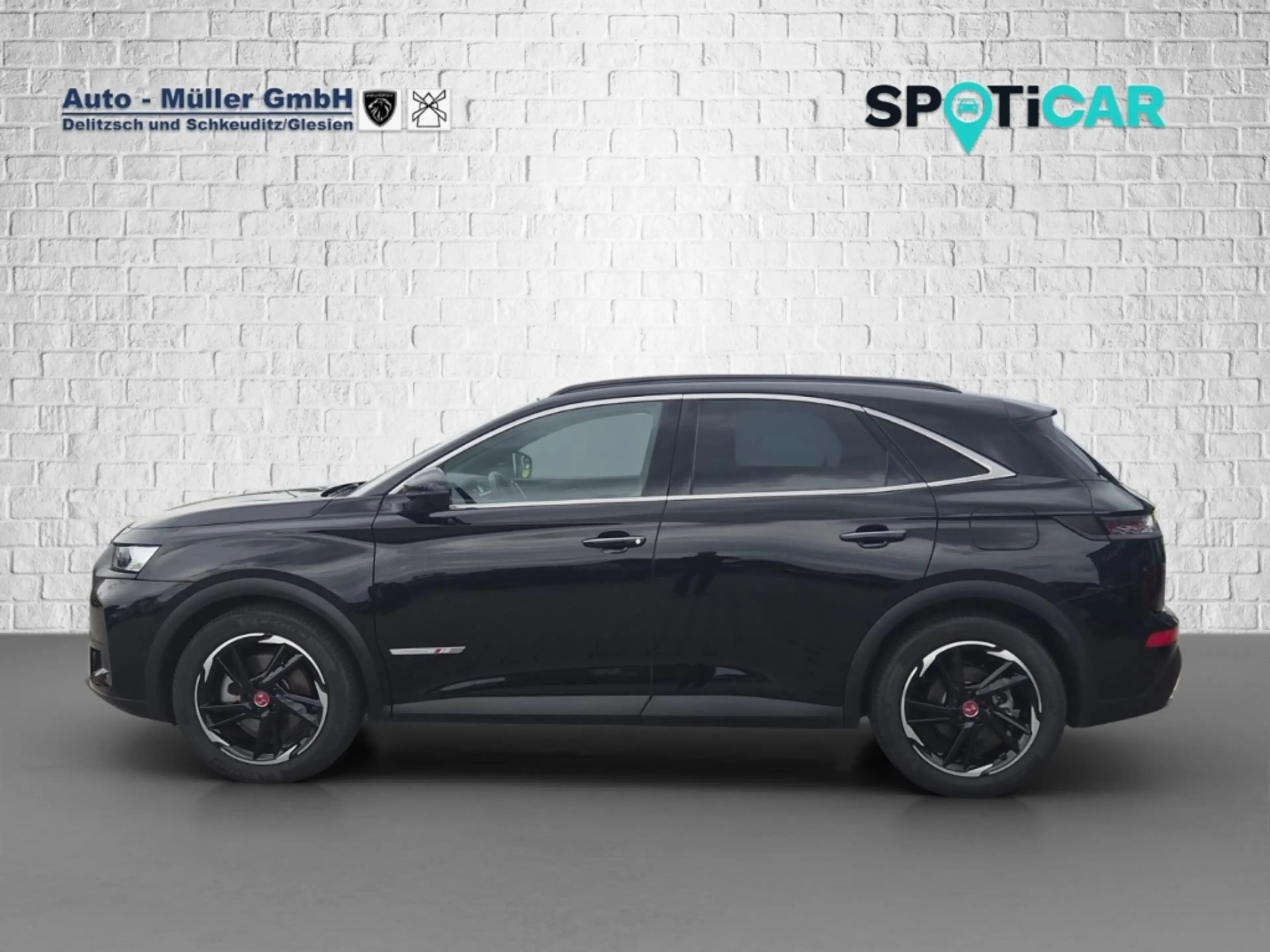 DS Automobiles DS 7 Crossback E-Tense 225 1,6 Performance Line — photo 9
