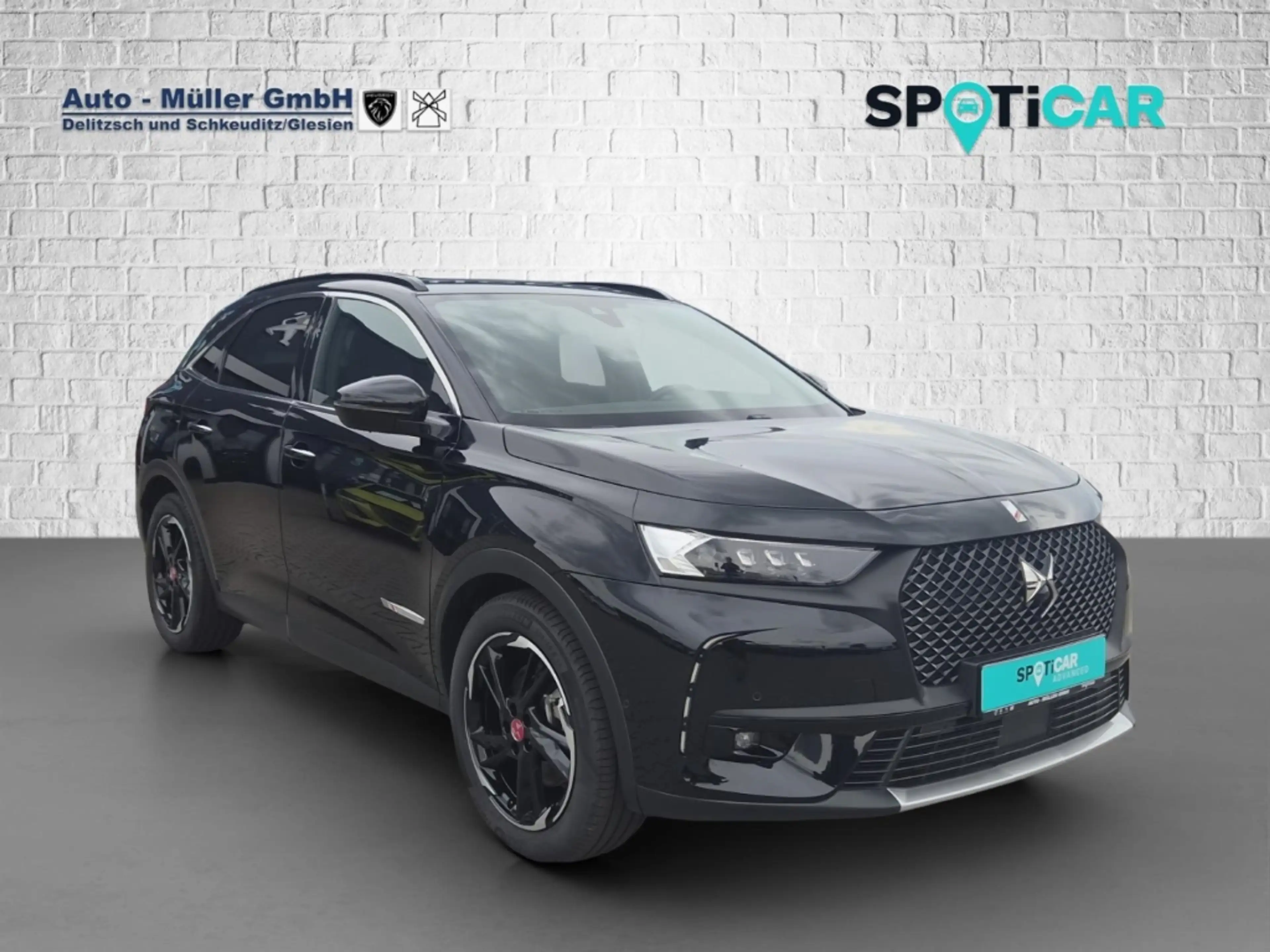 DS Automobiles DS 7 Crossback E-Tense 225 1,6 Performance Line — photo 3