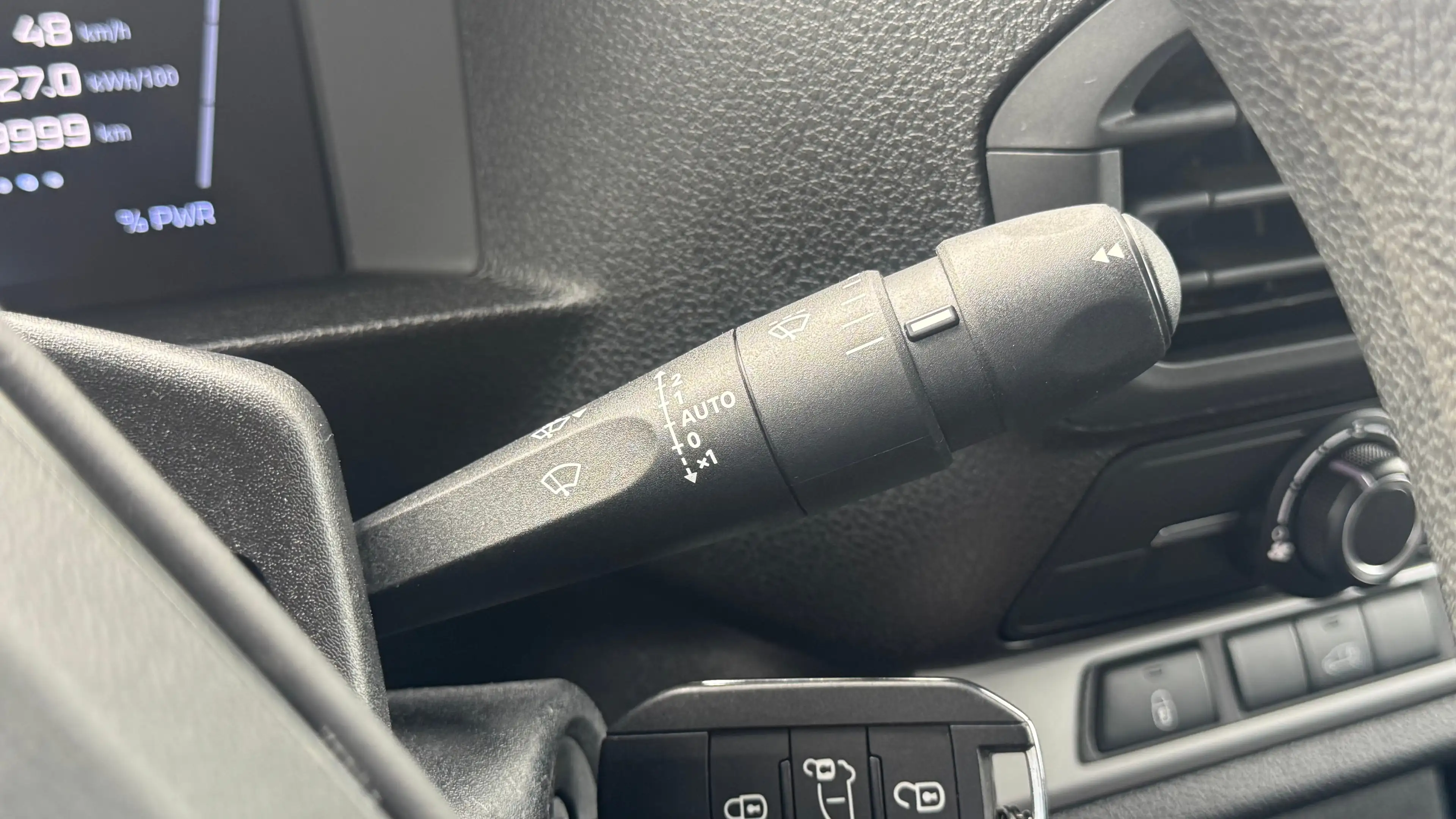 Peugeot e-Expert EV L2H1 75KWH 136PK SOH 96,13% / NAVI / AIRCO / LE — photo 25