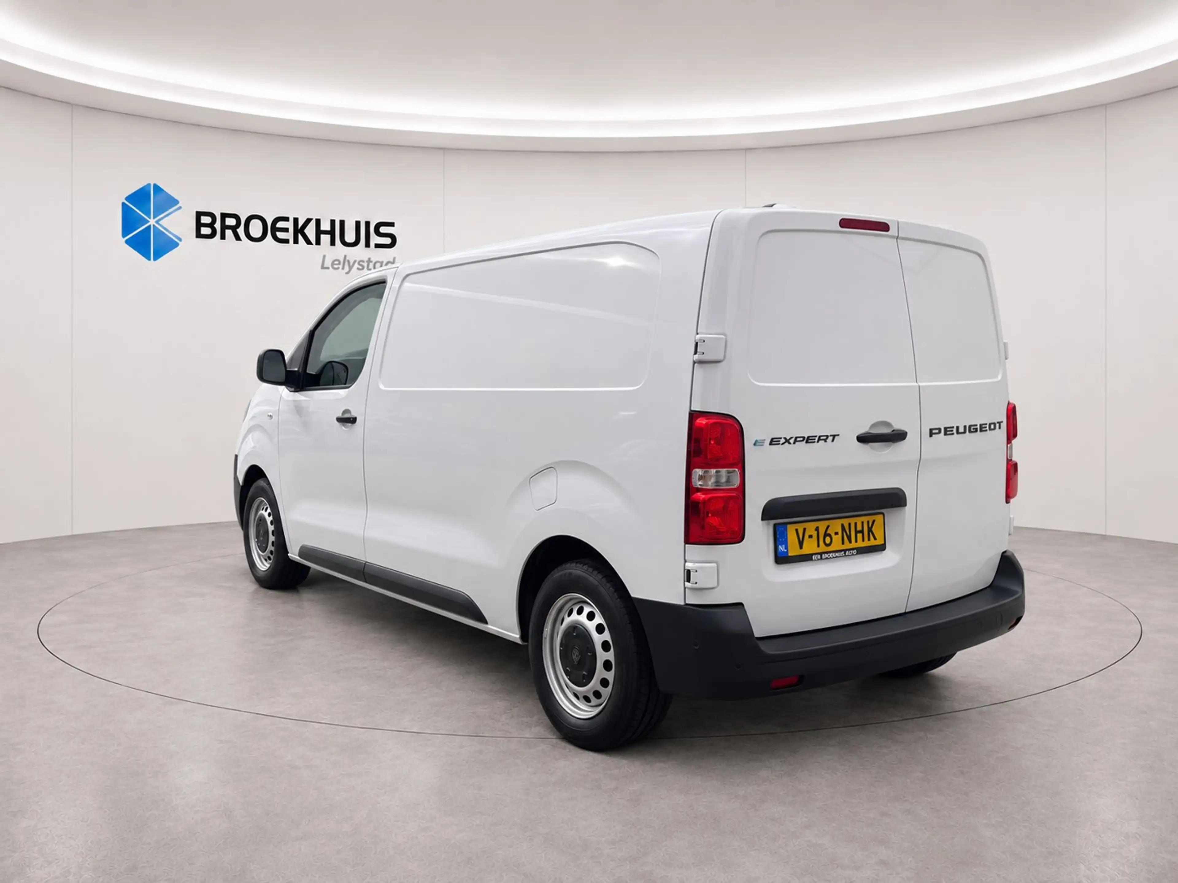 Peugeot e-Expert EV L2H1 75KWH 136PK SOH 96,13% / NAVI / AIRCO / LE — photo 7