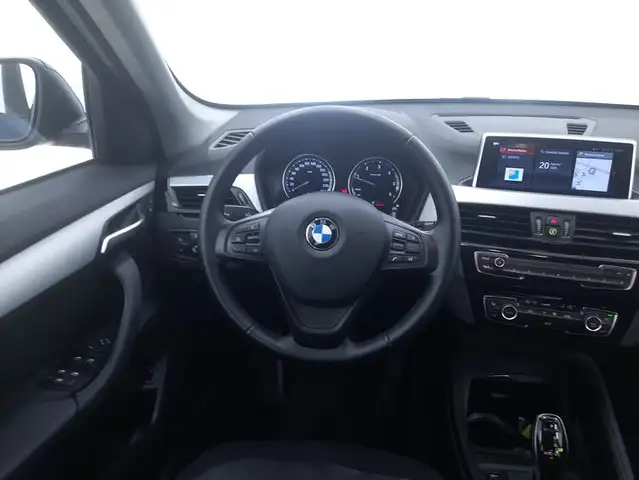 BMW X1 view 11