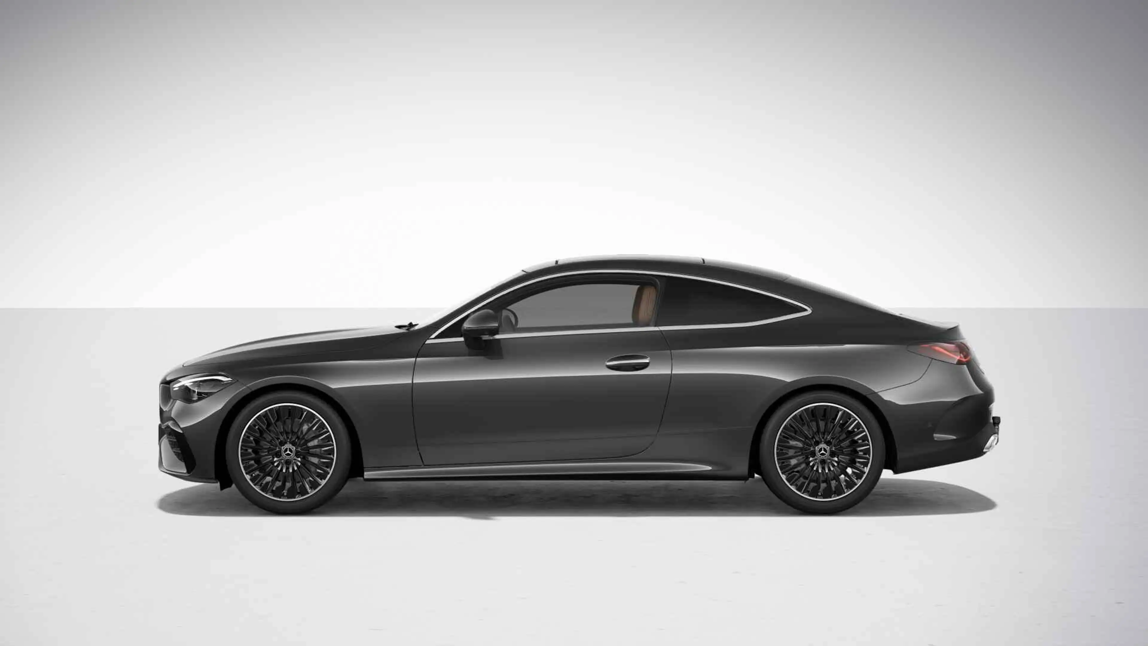 Mercedes-Benz CLE 300 Coupé e AMG Line — photo 7