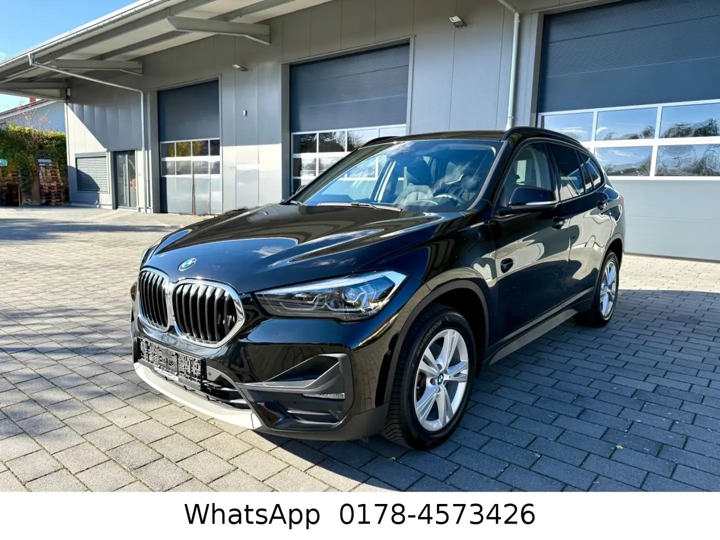 BMW X1 sDrive18i Advantage 1.Hd/LED/Kamera Schwarz - 1