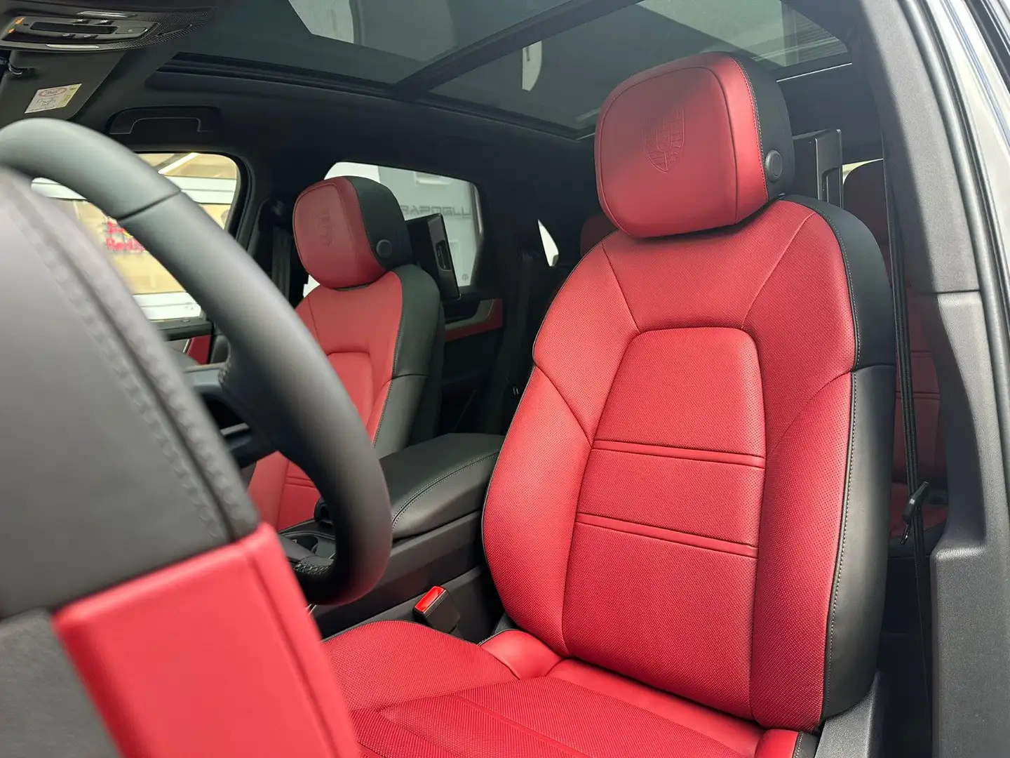 Porsche Cayenne 3.0 SUV *FULL*TV*PASM*PANO*2DISP*BOSE*25 Schwarz - 1