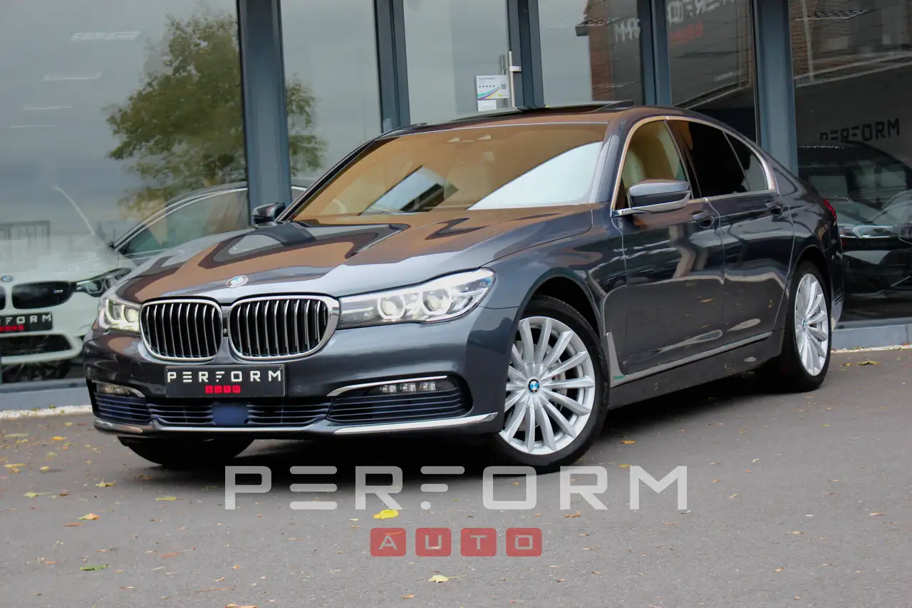 BMW 740