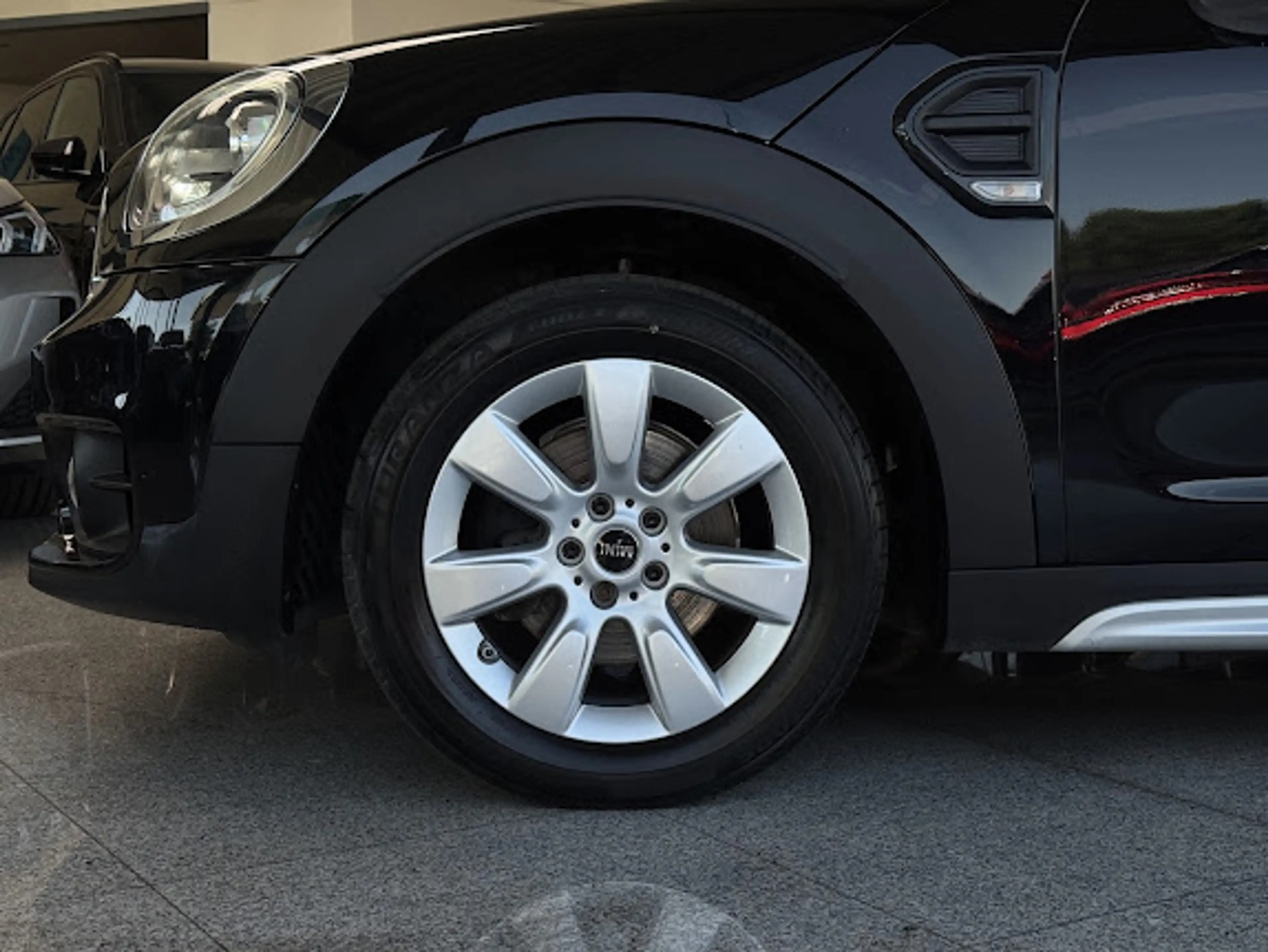 MINI Cooper Countryman 1.5L Aut. Classic / CARPLAY / NAVI / PDC / KEYLESS / AIRCO — photo 10
