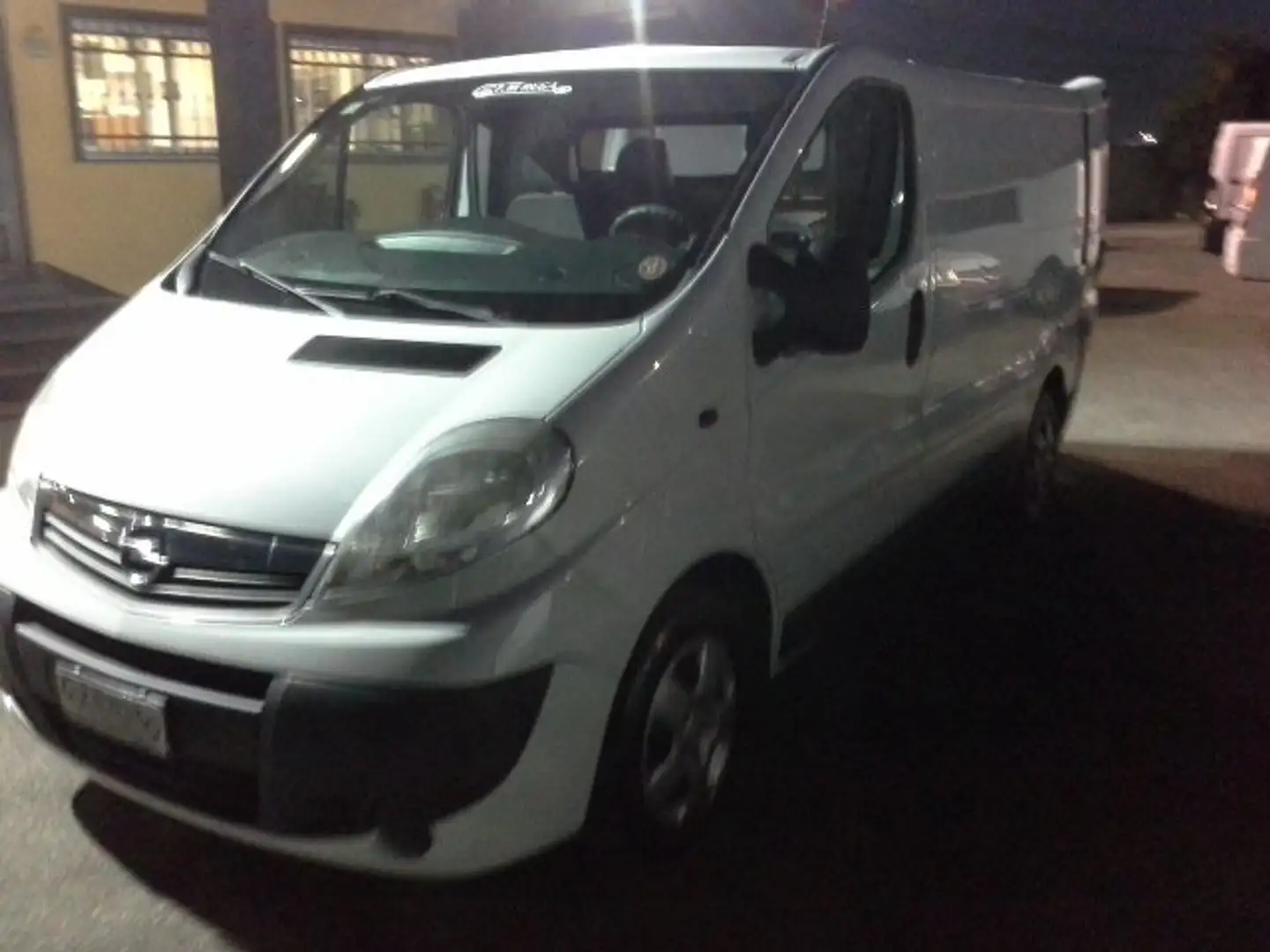 Renault Trafic 2.0 CDTI FURGONE TETTO BASSO CON 3 POSTI Bianco - 1