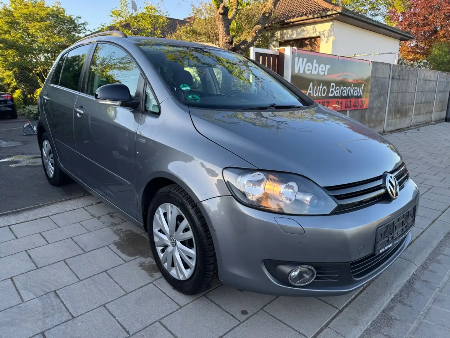 Volkswagen Golf Plus *Match*NAVI*ÀUTOMATIK*2.Hd.*4türig* Grau - 1