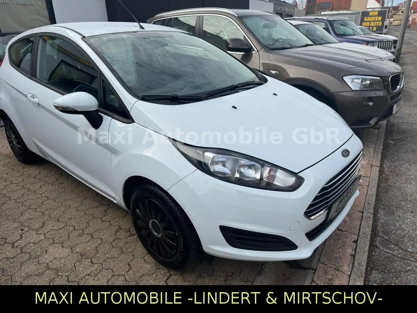 Ford Fiesta Trend-2 HAND-KLIMA- ORIG 25.000 KM- Blanc - 2
