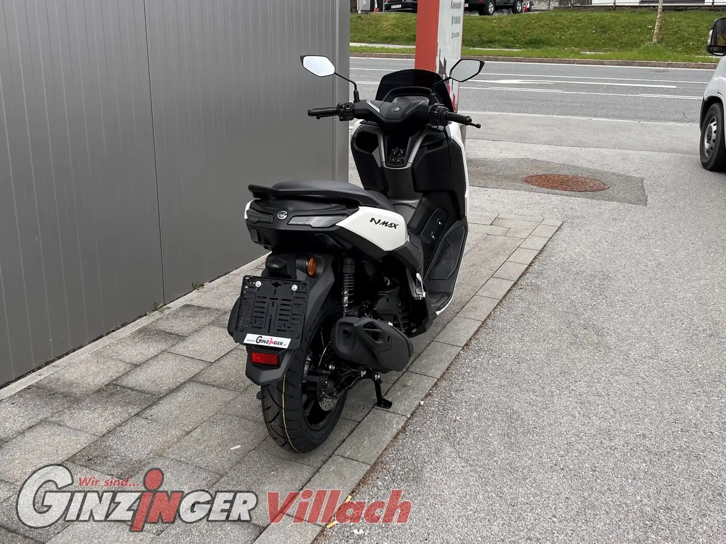 Yamaha NMAX Prompt verfügbar! White - 2