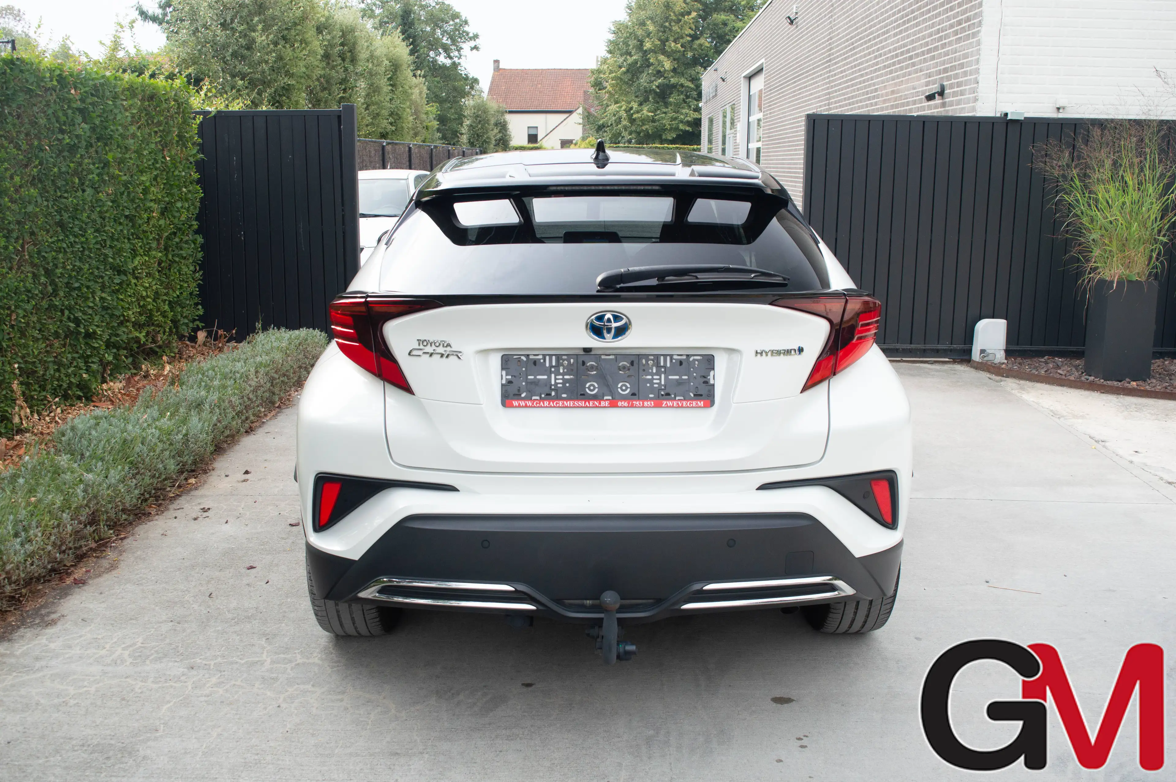 Toyota C-HR C-HR Hybrid 2.0i VVT-i C-Lub E-CVT — photo 5