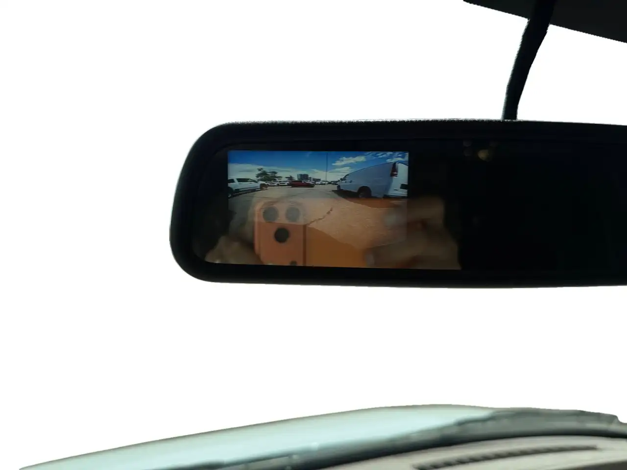 GMC Savana снимка GMC Savana