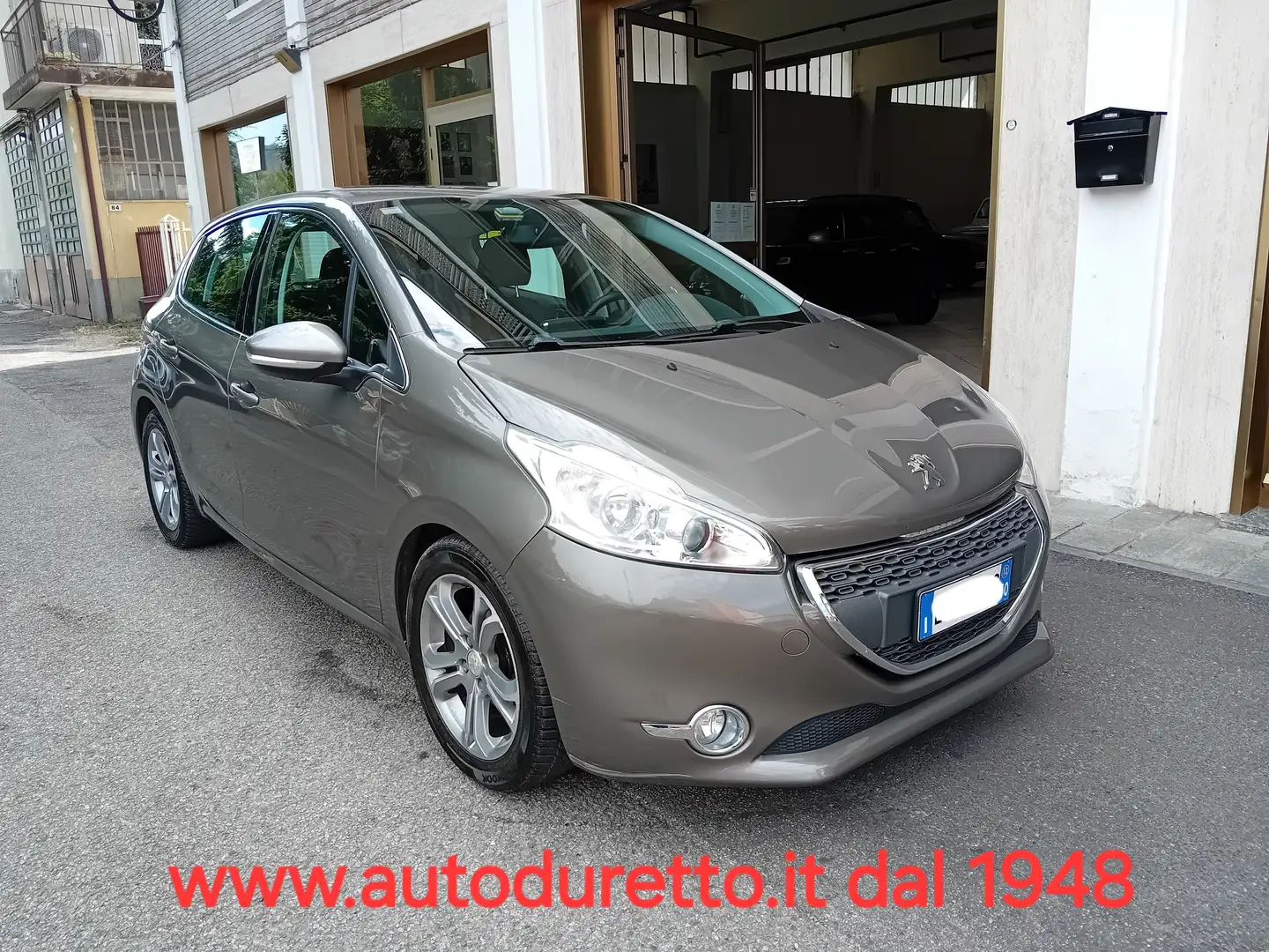 Peugeot 208 5p 1.4 hdi 8v Allure *OK NEOPATENTATI* Gris - 1
