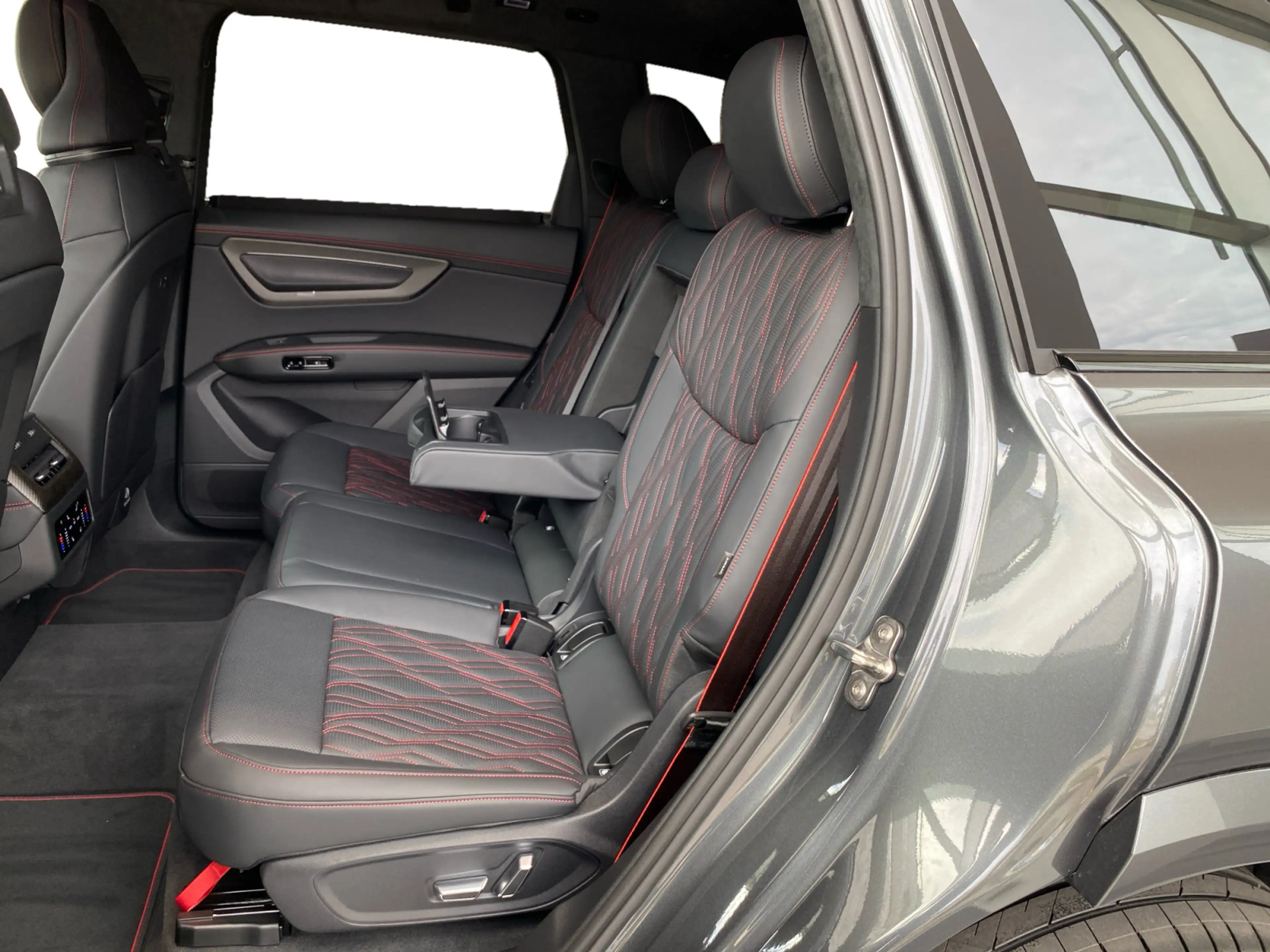 Audi Q7 SUV TDI quattro 220 kW tiptronic, NEW !!,Pano — photo 11