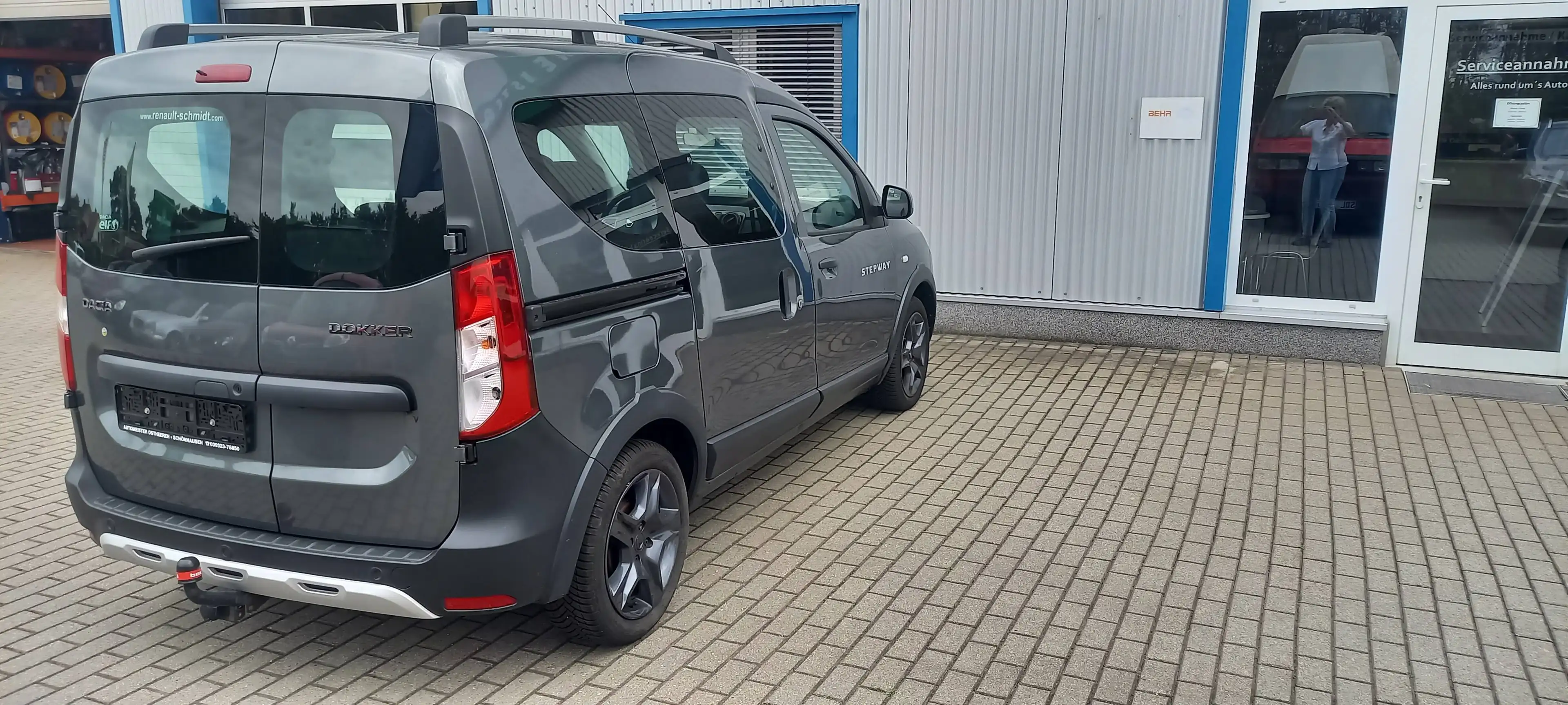 Dacia Dokker Stepway Celebration — photo 7