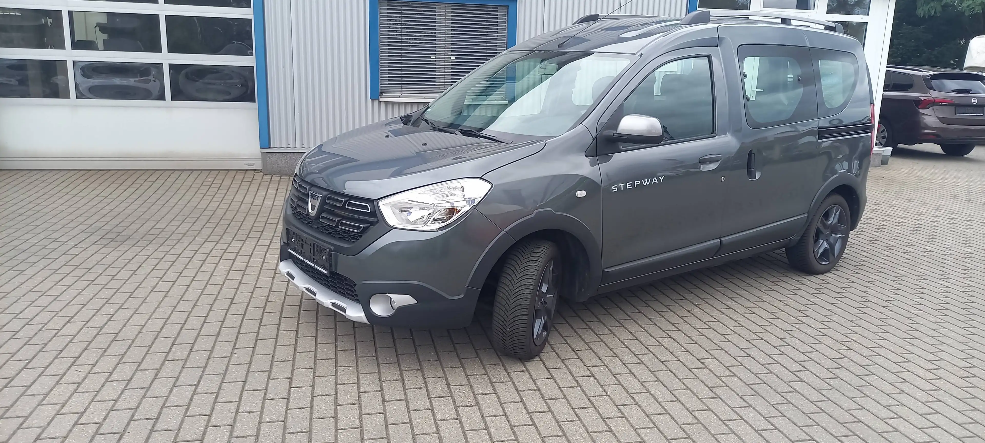 Dacia Dokker Stepway Celebration