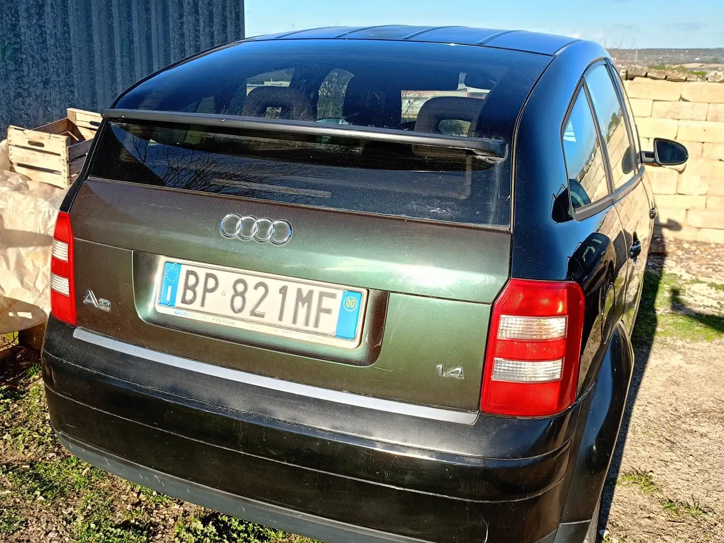 Audi A2 1.4 Чорний - 1