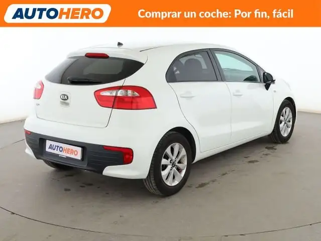 Kia Rio view 6