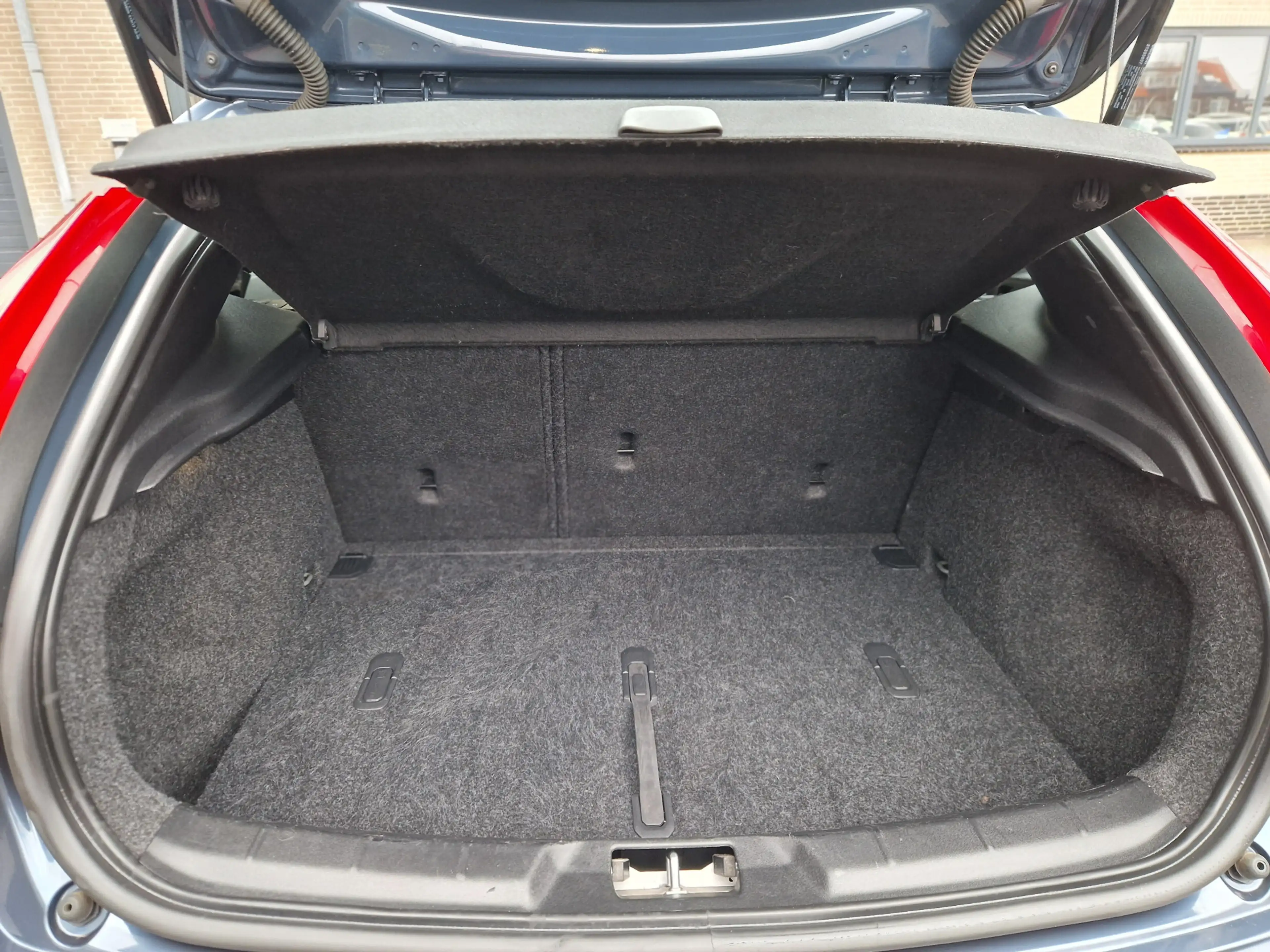 Volvo V40 Cross Country T3 Nordic+ | Lichtmetalen velgen 17" | Stoelverwar — photo 23