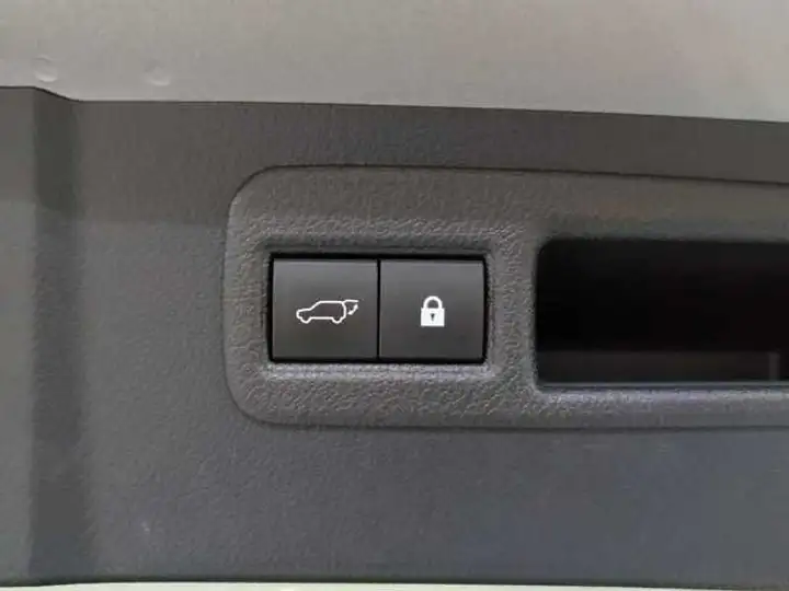 Lexus NX 300h PREMIUM 2WD 2020, foto 22
