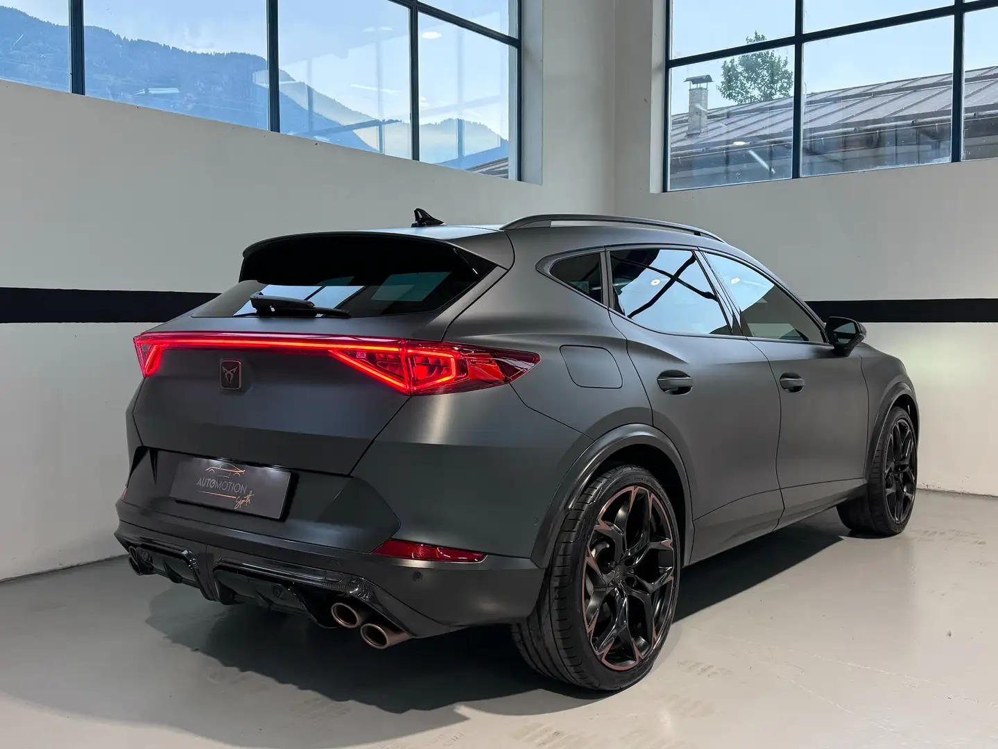 CUPRA Formentor VZ5 Grey - 2