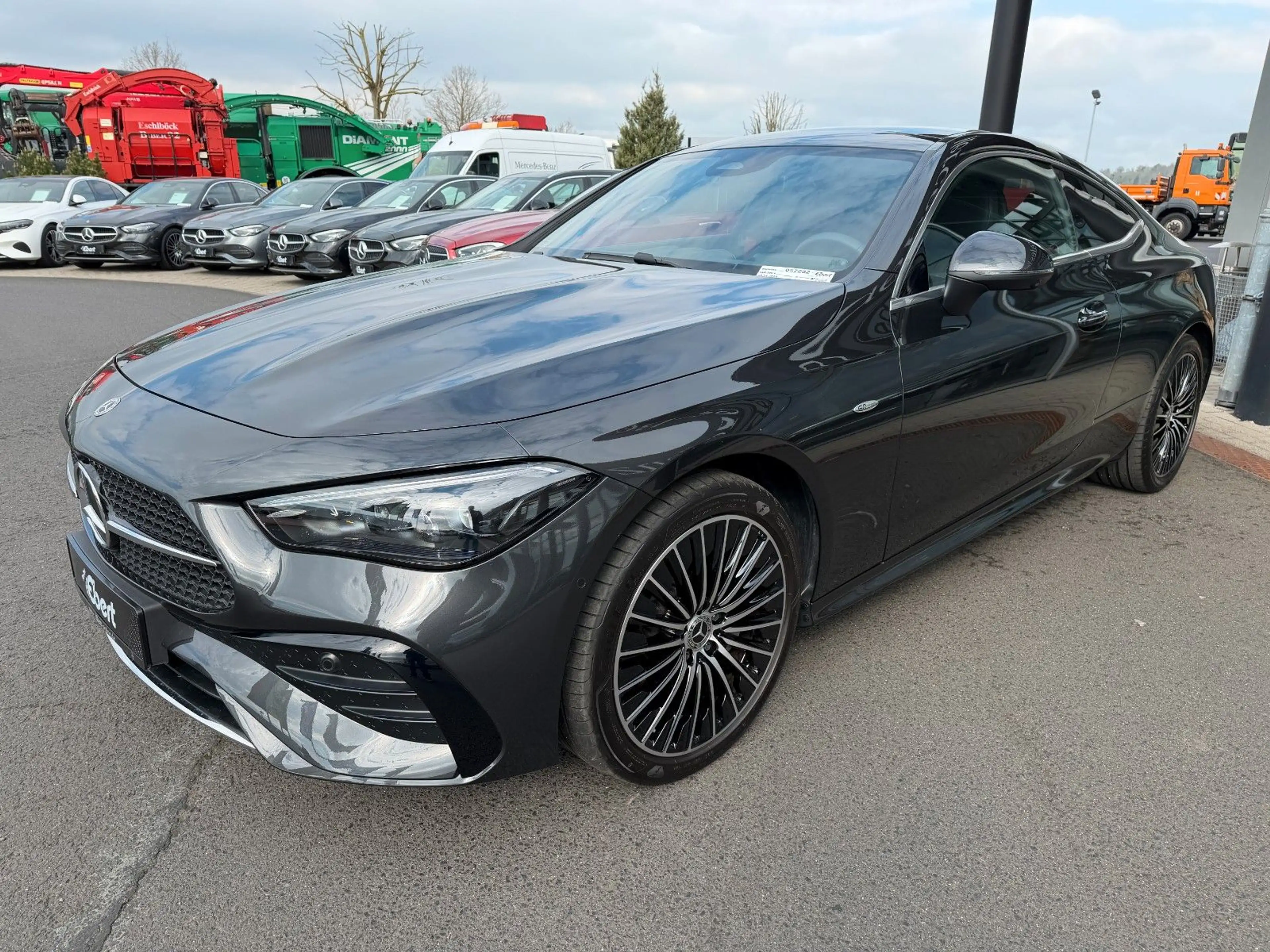 Mercedes-Benz CLE 300 e AMG Premium Distr+Pano+360°+Digital — photo 2