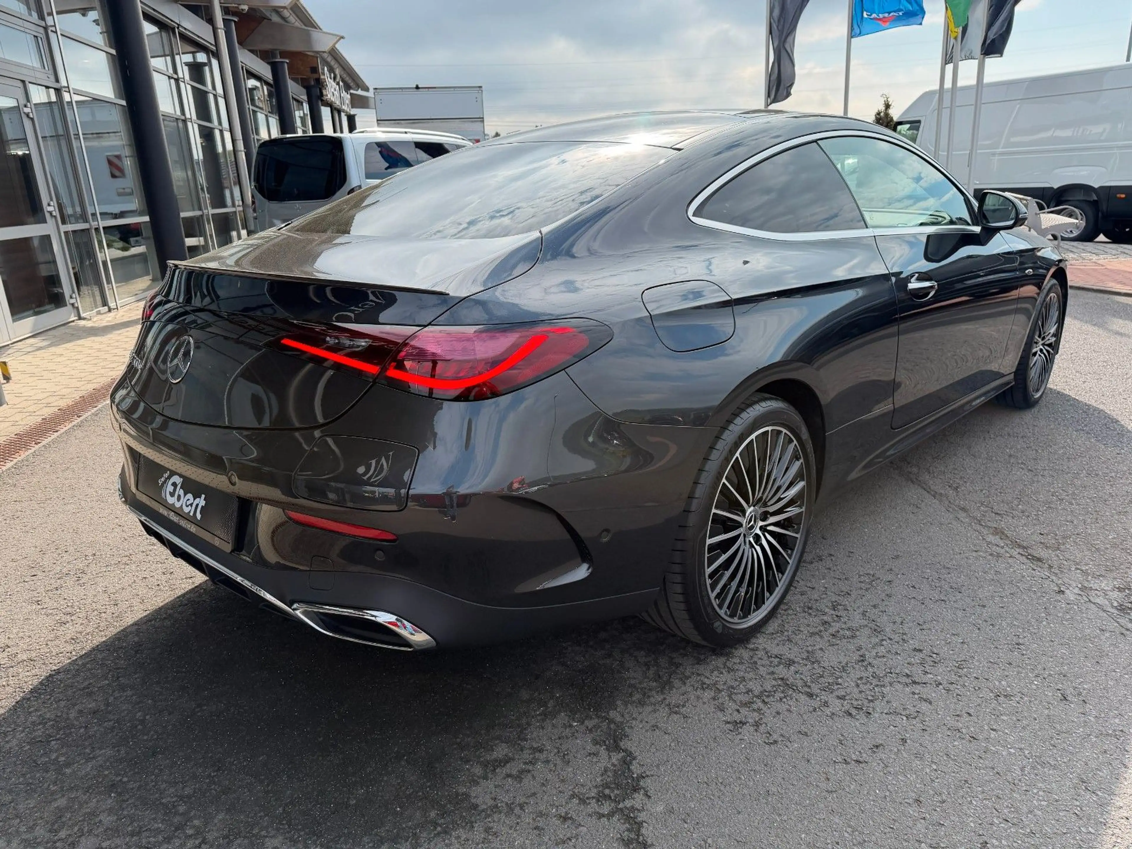 Mercedes-Benz CLE 300 e AMG Premium Distr+Pano+360°+Digital — photo 5