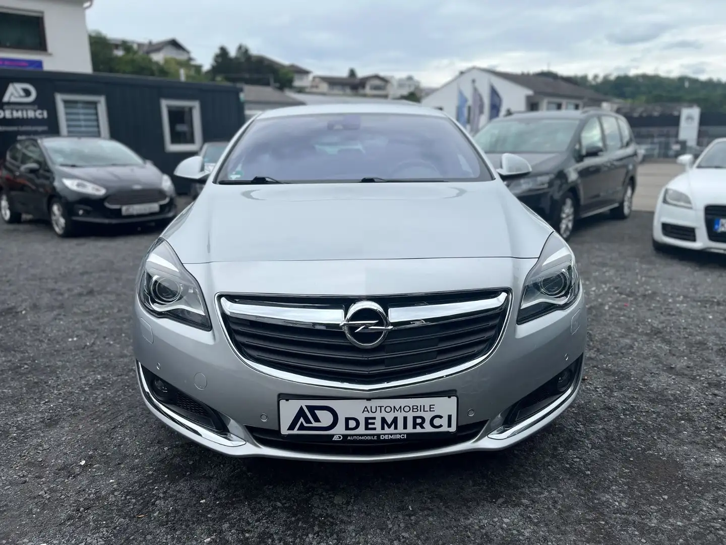 Opel Insignia A Lim. Sport 4x4*Leder+Navi+Memory* Silber - 2