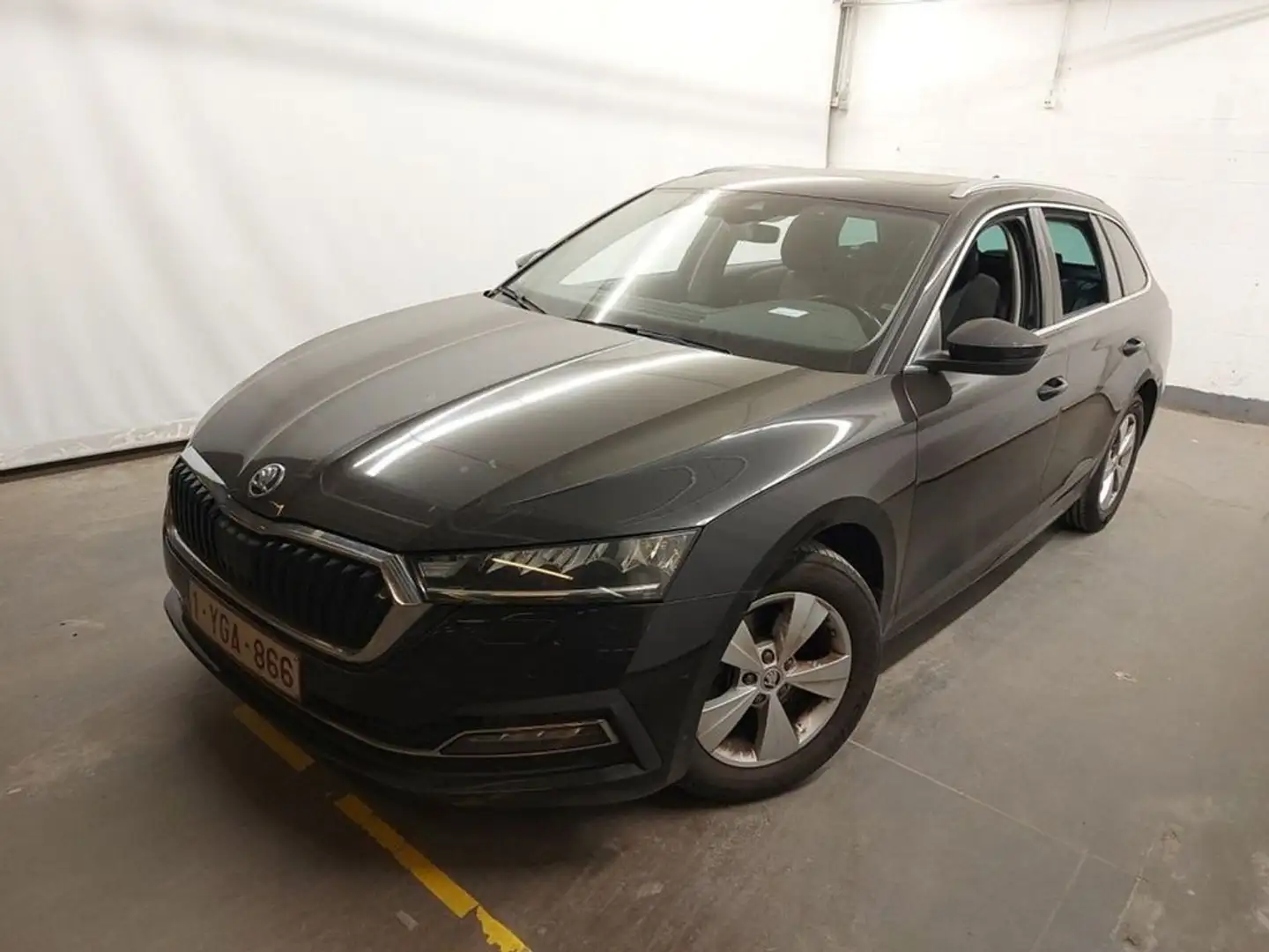 Skoda Octavia Combi 1.5 TSI 110kW(150CV) Man Ambition Negro - 2