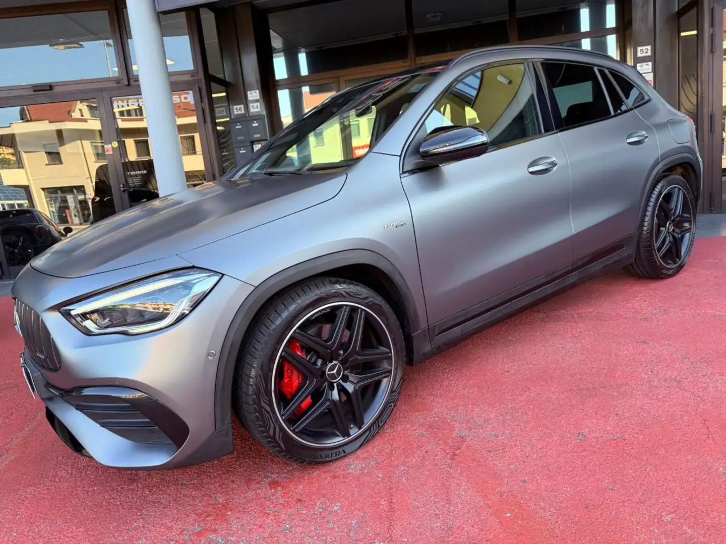 Mercedes-Benz GLA 35 AMG 4Matic DESIGNO MAGNO OPACO PANORAMA GARANZIA Gris - 2