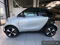 smart forTwo EQ Coupe 22kW Cool & Audio+Komfort-P+SHZ+Plus-P Zilver - thumbnail 4