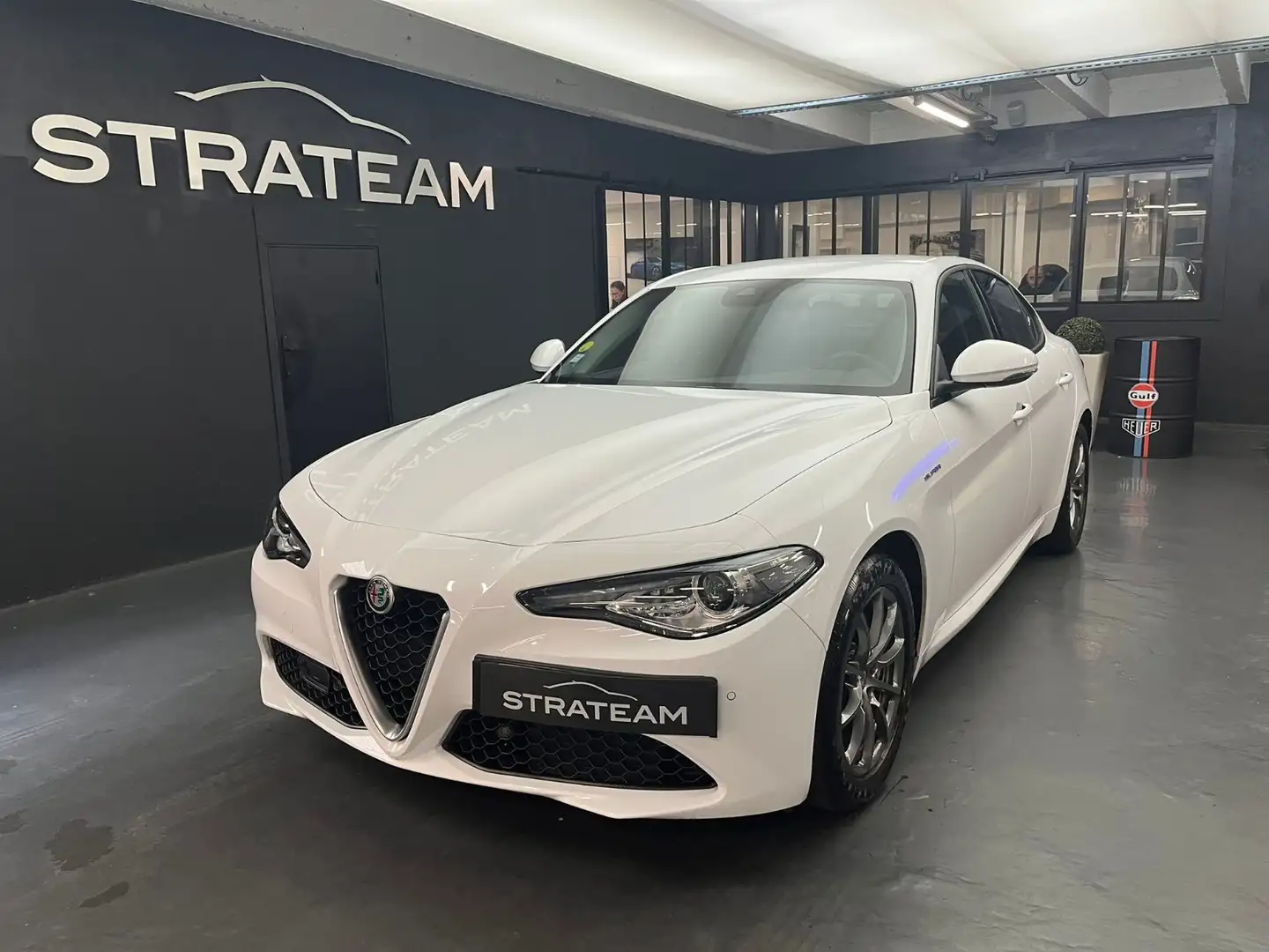 Alfa Romeo Giulia 2.2 160CV Super BVA Weiß - 1
