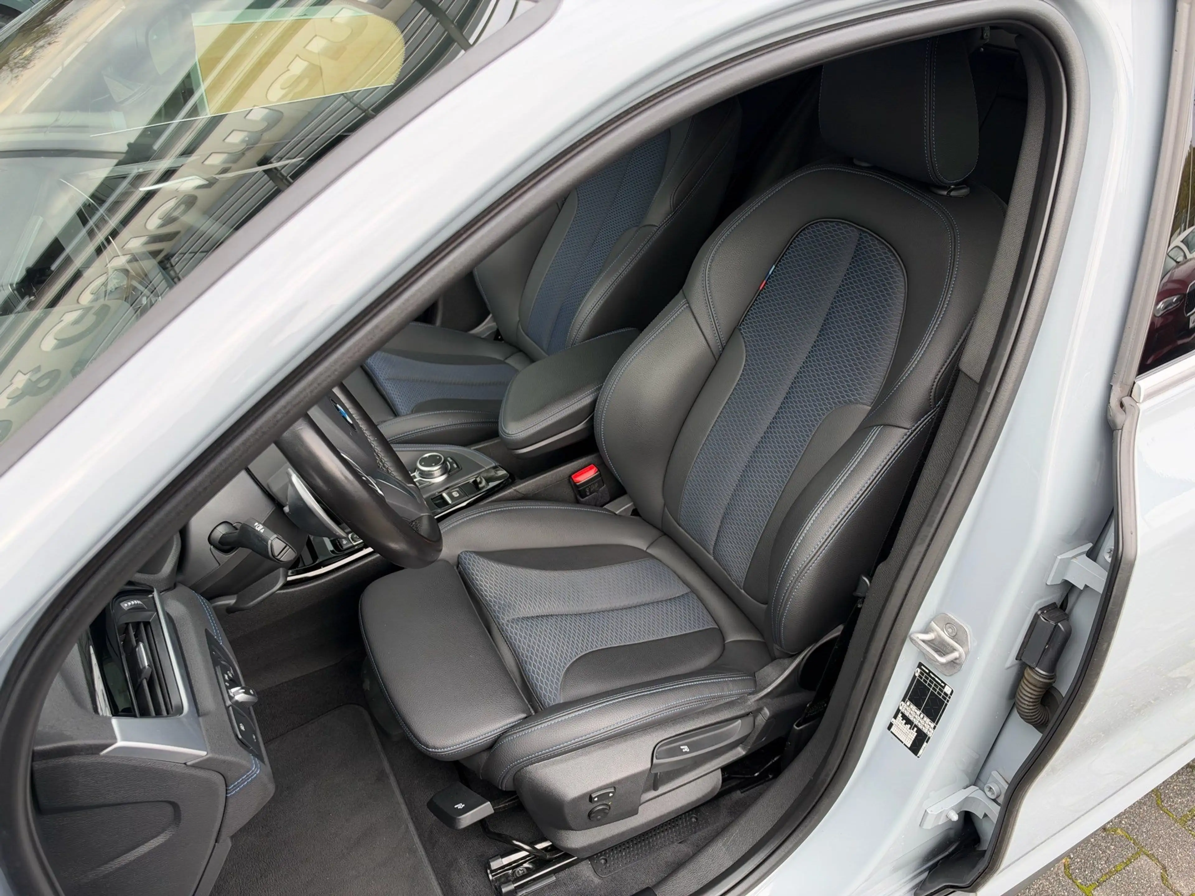 BMW X2 sDrive20d M Sport //Stop&Go HiFi 19"LM — photo 7