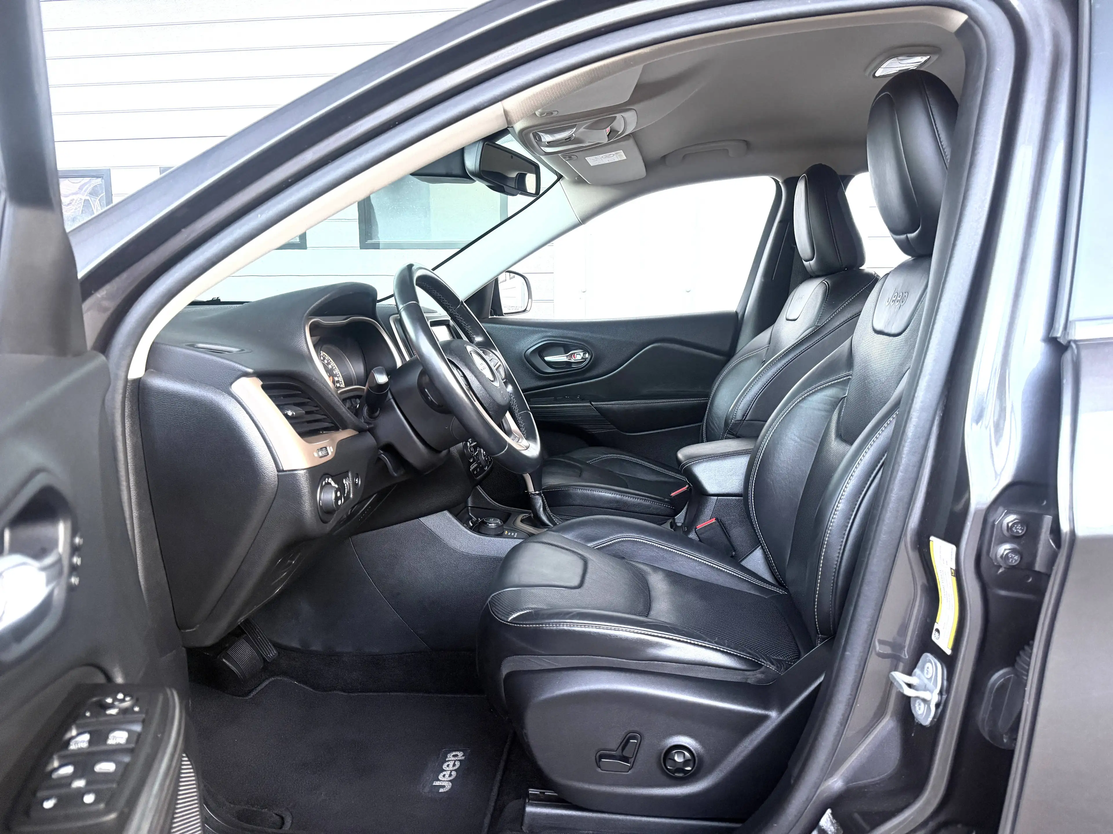Jeep Cherokee 2.0 MJD/Limited/Automaat/4X4/Leder/Camera/Led/Euro5b — photo 10