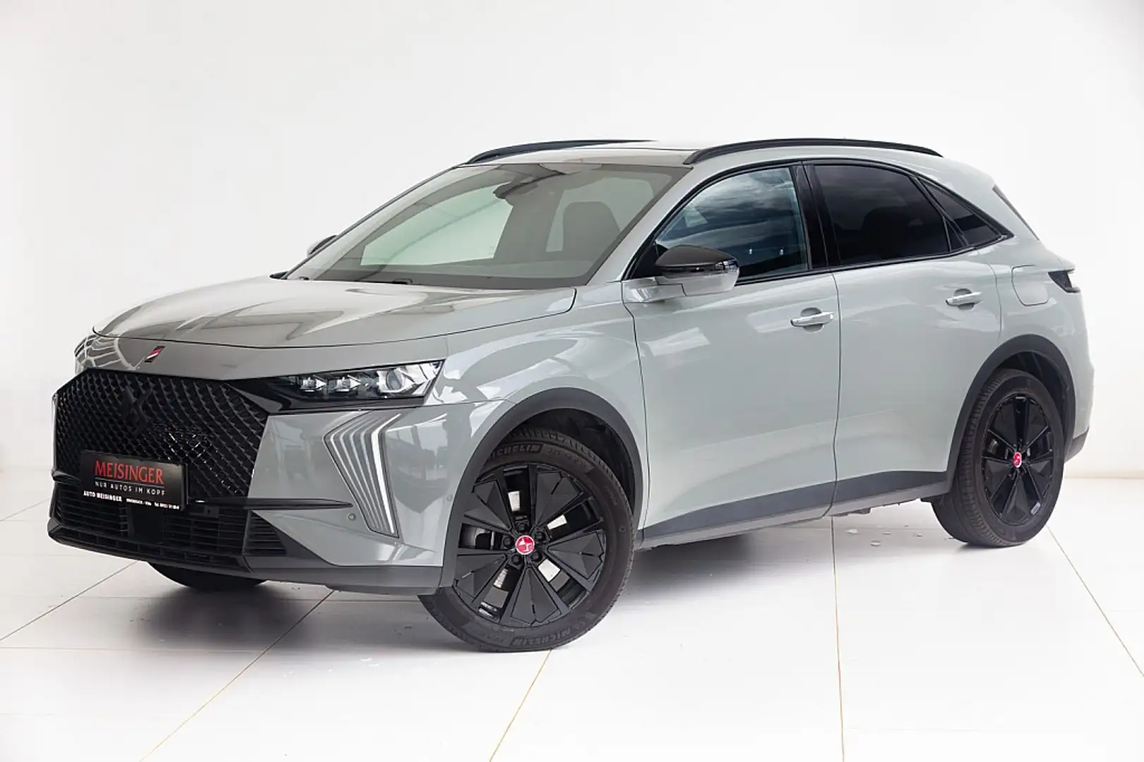 DS Automobiles DS 7 Crossback DS7 E-Tense4x4 300 Performance Line + Aut. Grau - 1