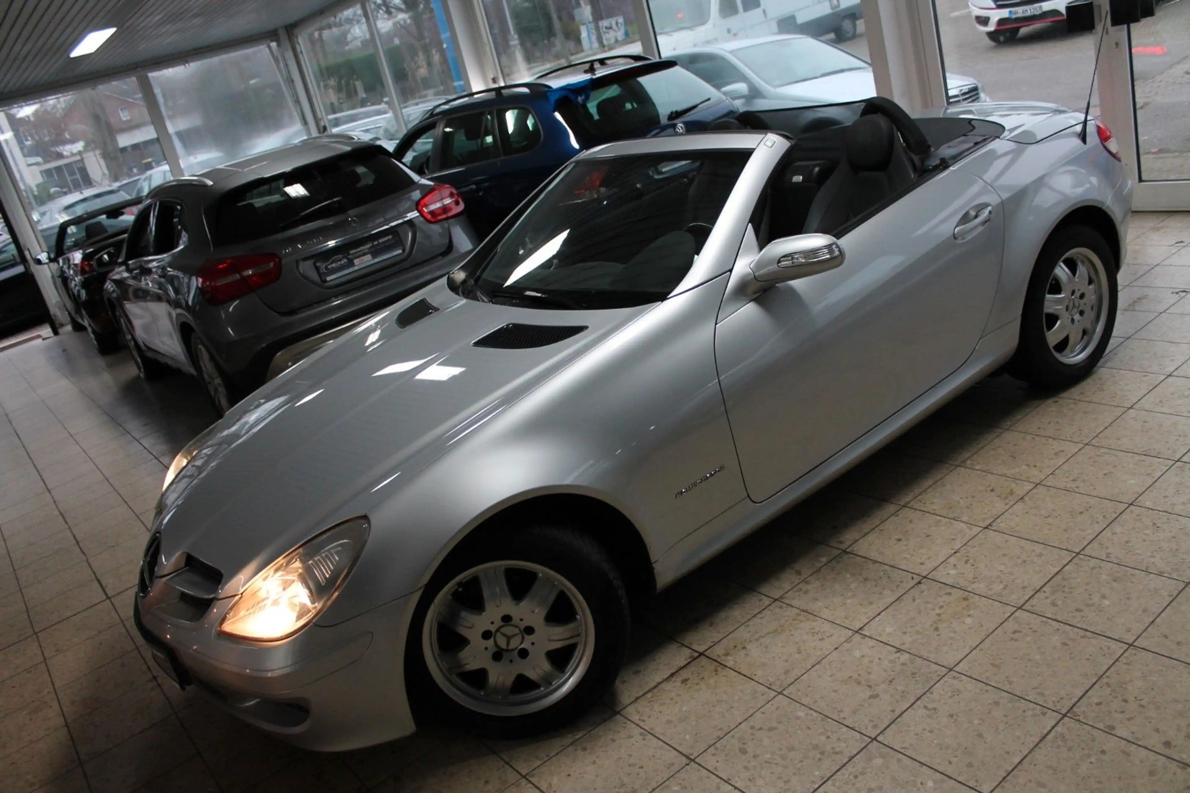 Mercedes-Benz SLK 200 SLK Roadster SLK 200 Kompressor — photo 15
