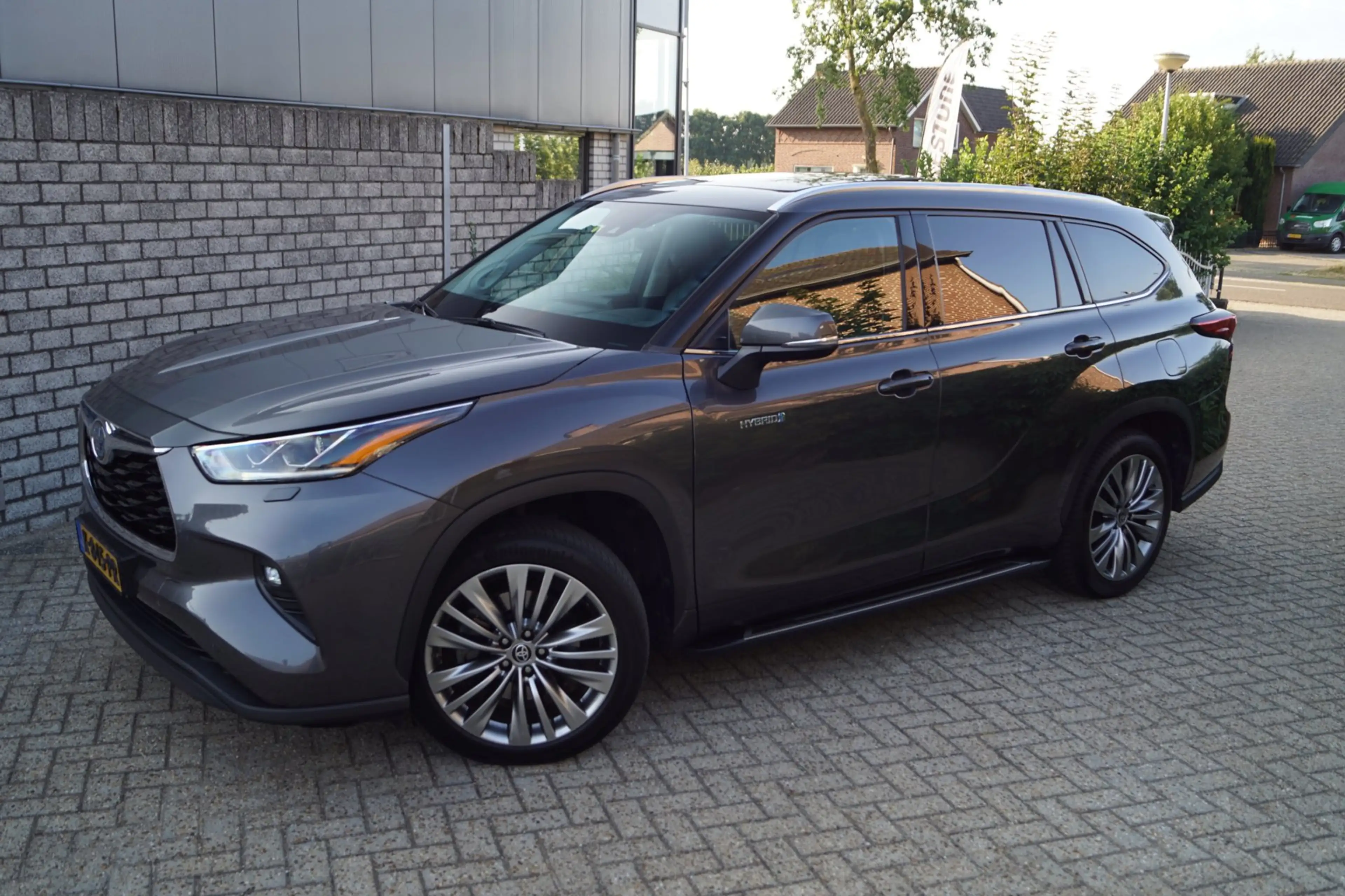 Toyota Highlander 2.5 AWD Hybrid Executive Autom Panodak 7Pers Leder — photo 45