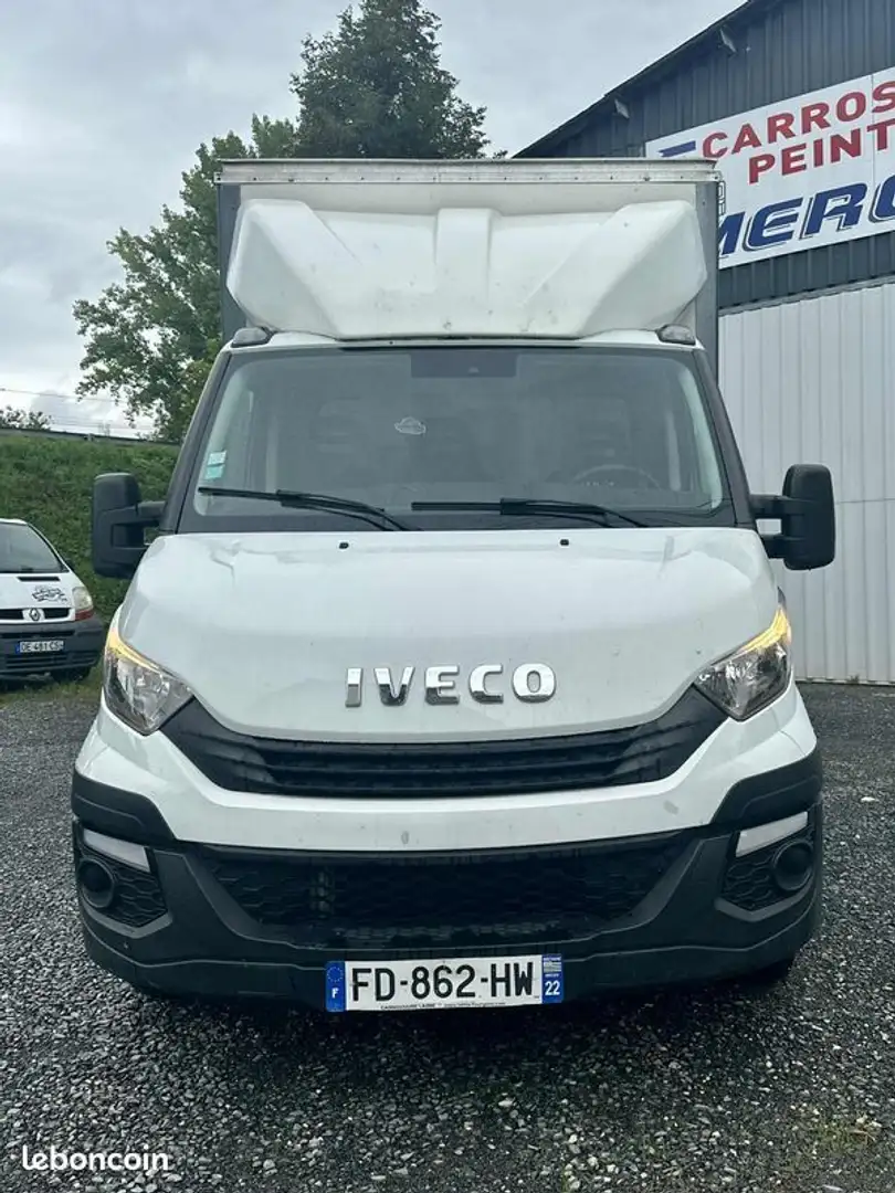 Iveco Daily Caisse 35-160C 2.3 Multijet 20m3 TVA Récupérable Blanc - 2