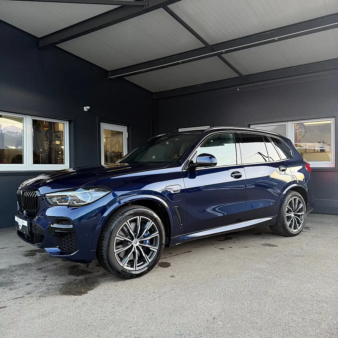 BMW X5 xDrive45e PHEV Aut. Blau - 2