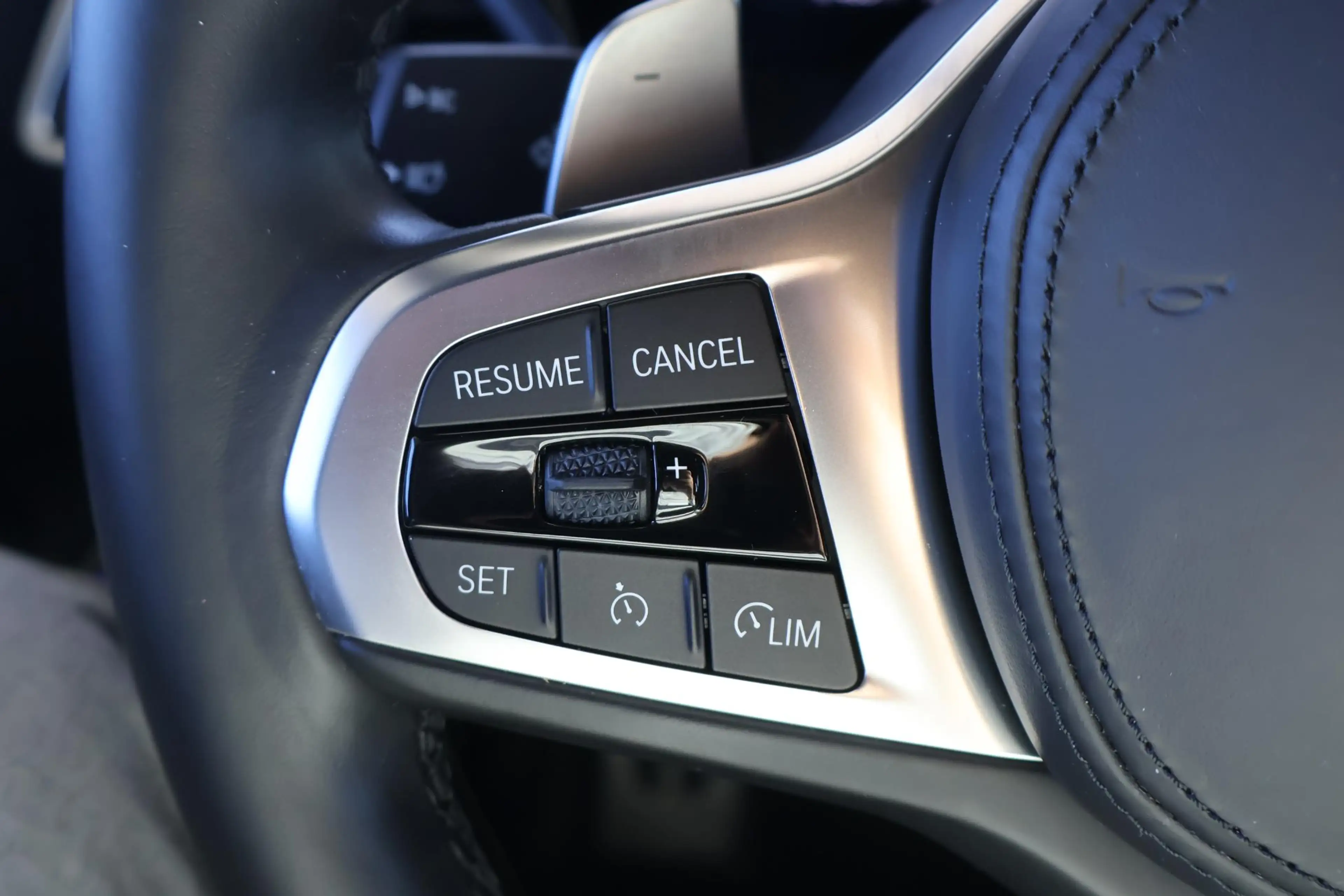 BMW 318 3-serie 318i Executive Edition | M Sport | Head-up — photo 15