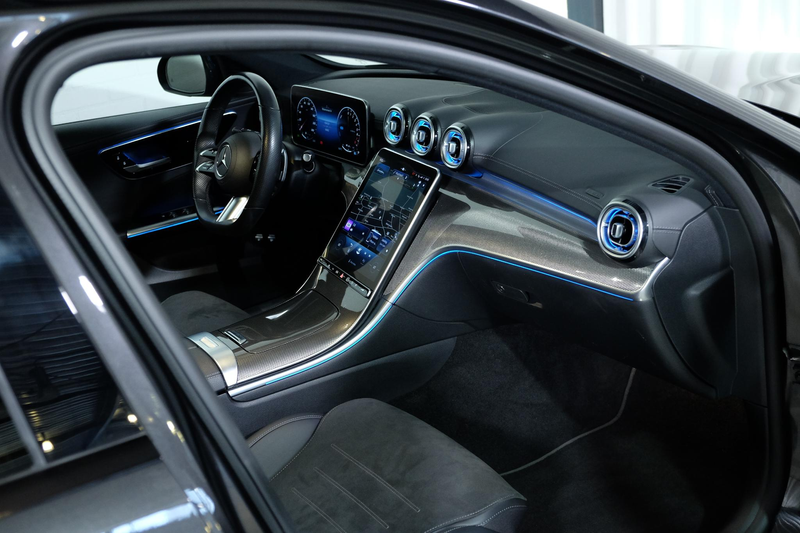 Mercedes-Benz C 300 Estate e AMG Line Extra set winterwielen — photo 22