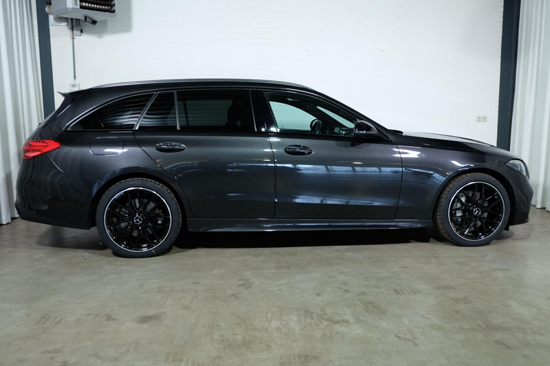 Mercedes-Benz C 300 Estate e AMG Line Extra set winterwielen — photo 10